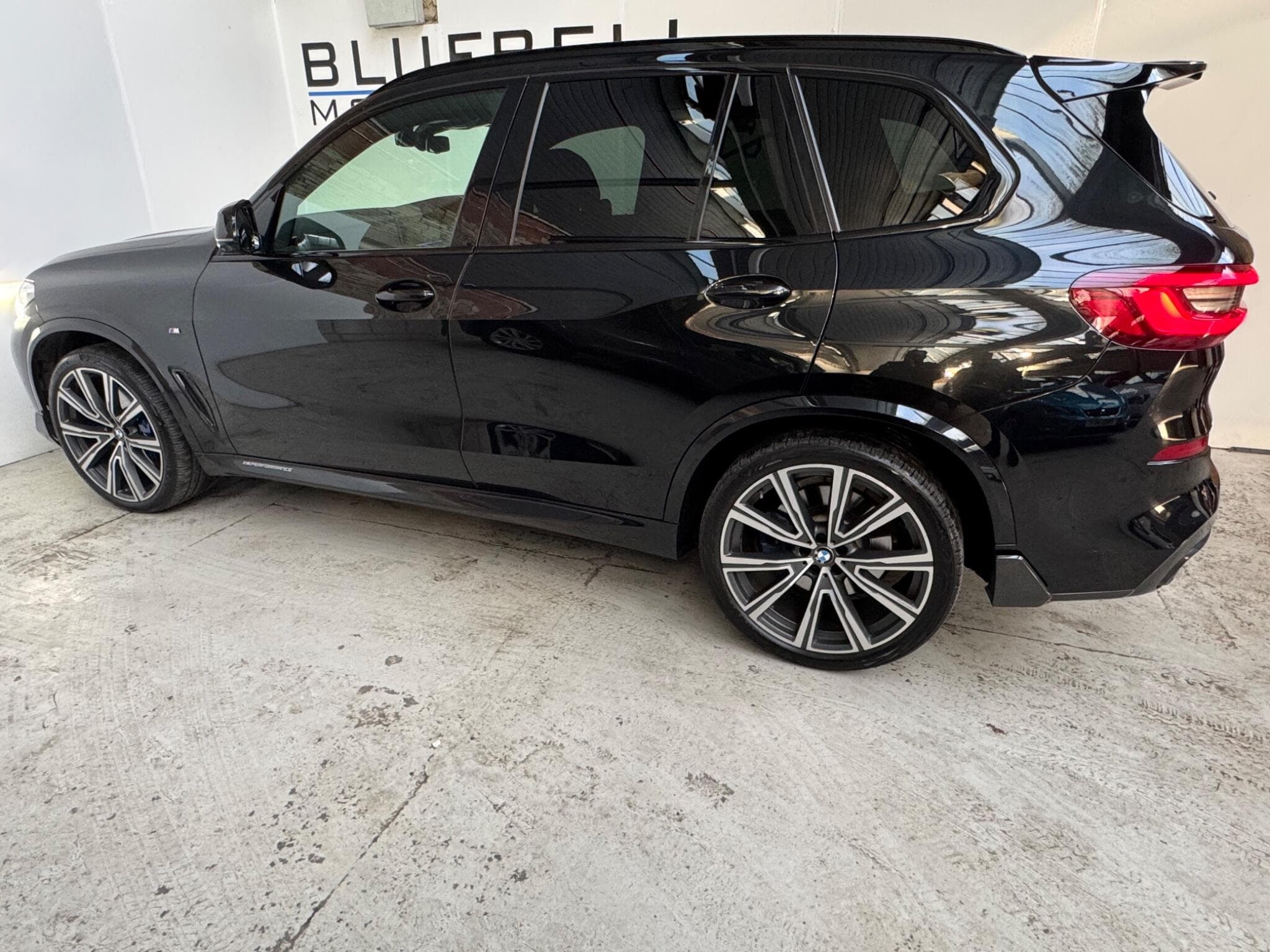 2020 BMW X5 - Thumbnail 8