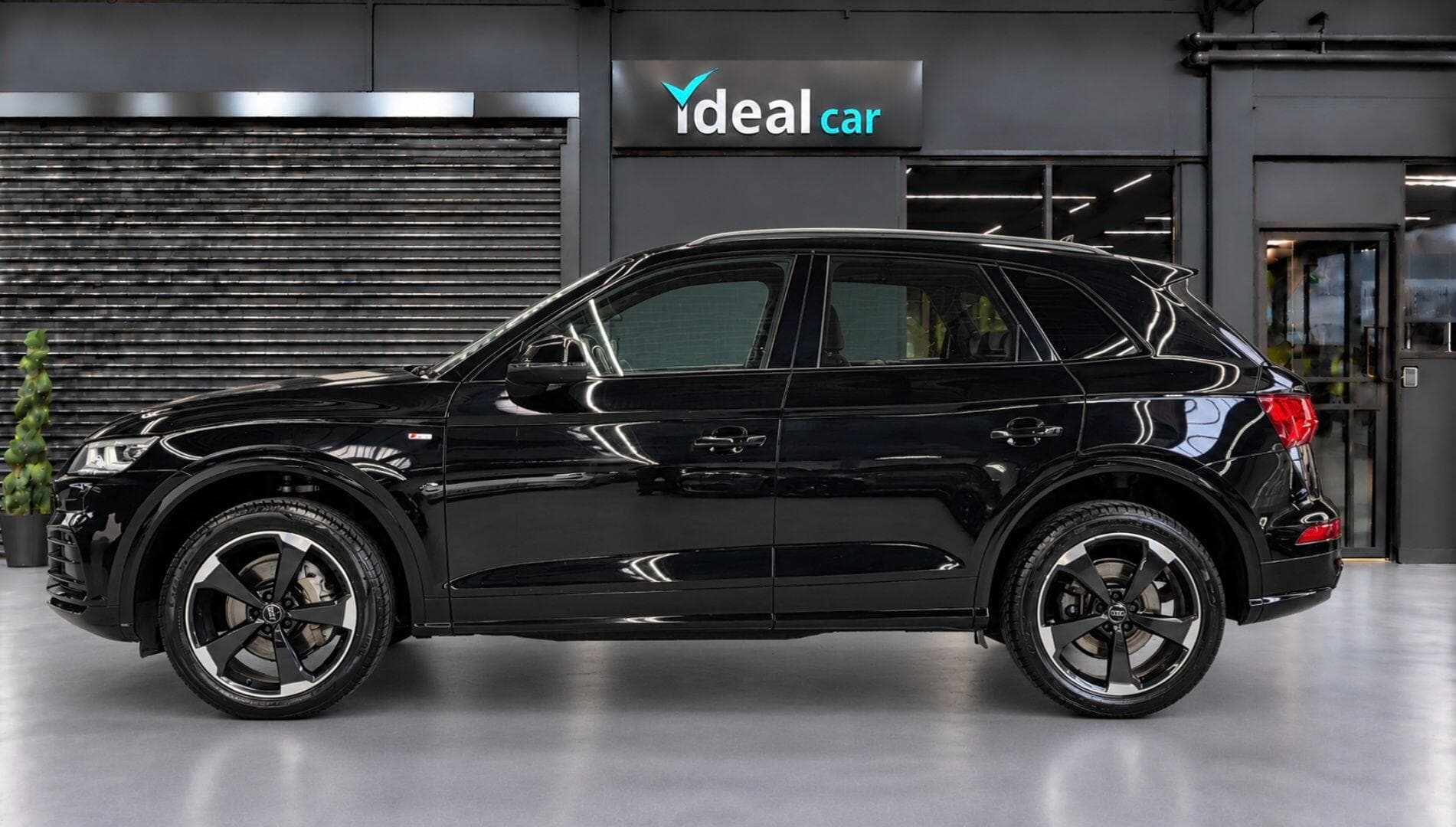 2019 Audi Q5 - Thumbnail 4