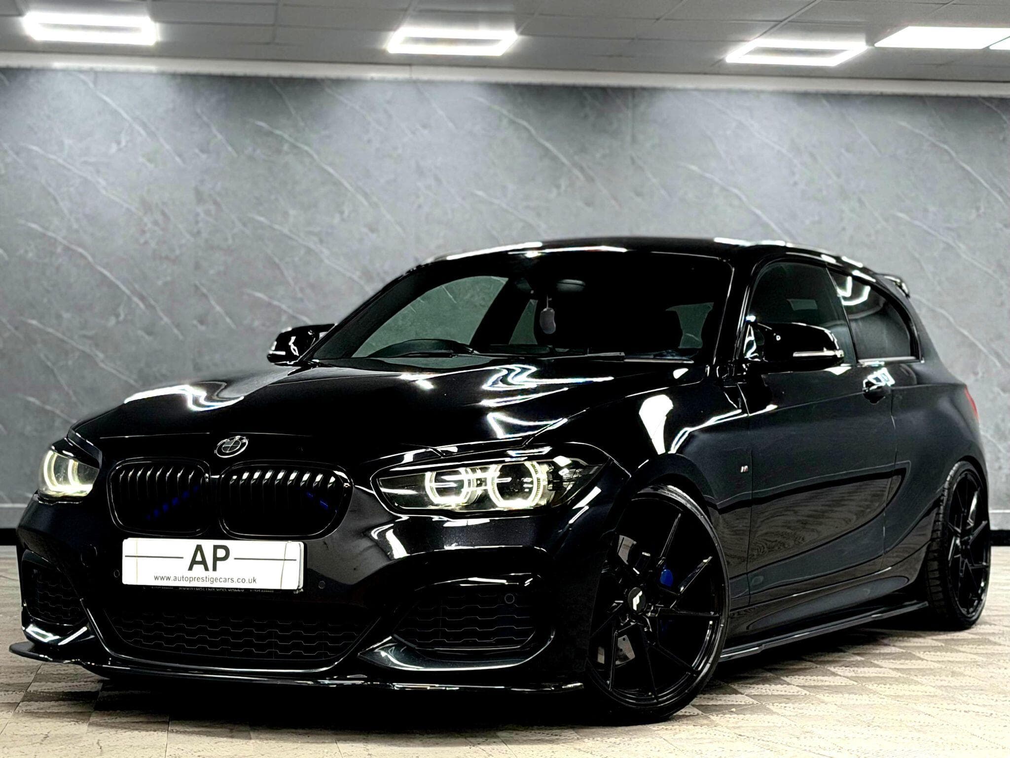 2018 BMW 1 Series - Thumbnail 20