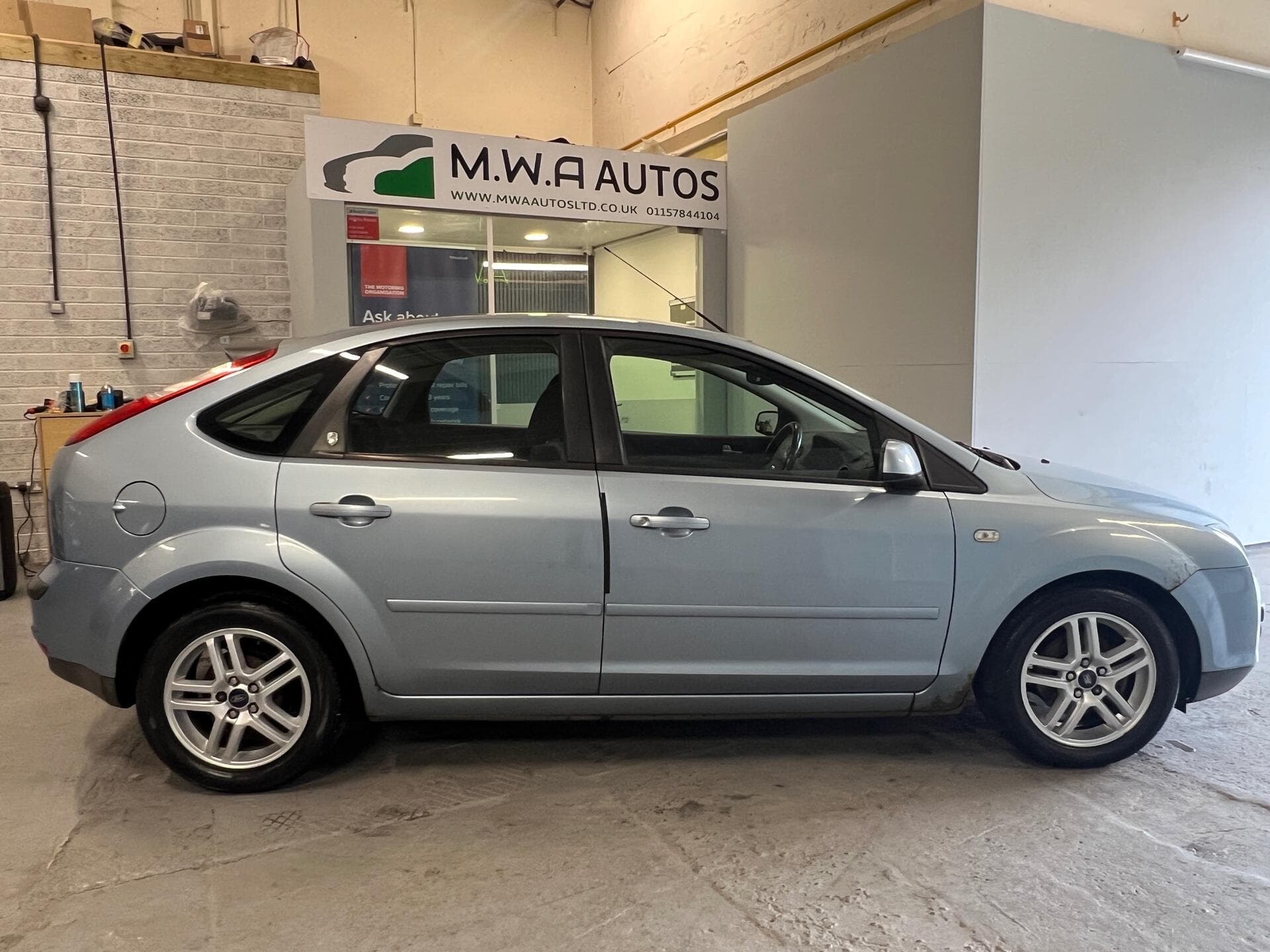 2007 Ford Focus - Thumbnail 7
