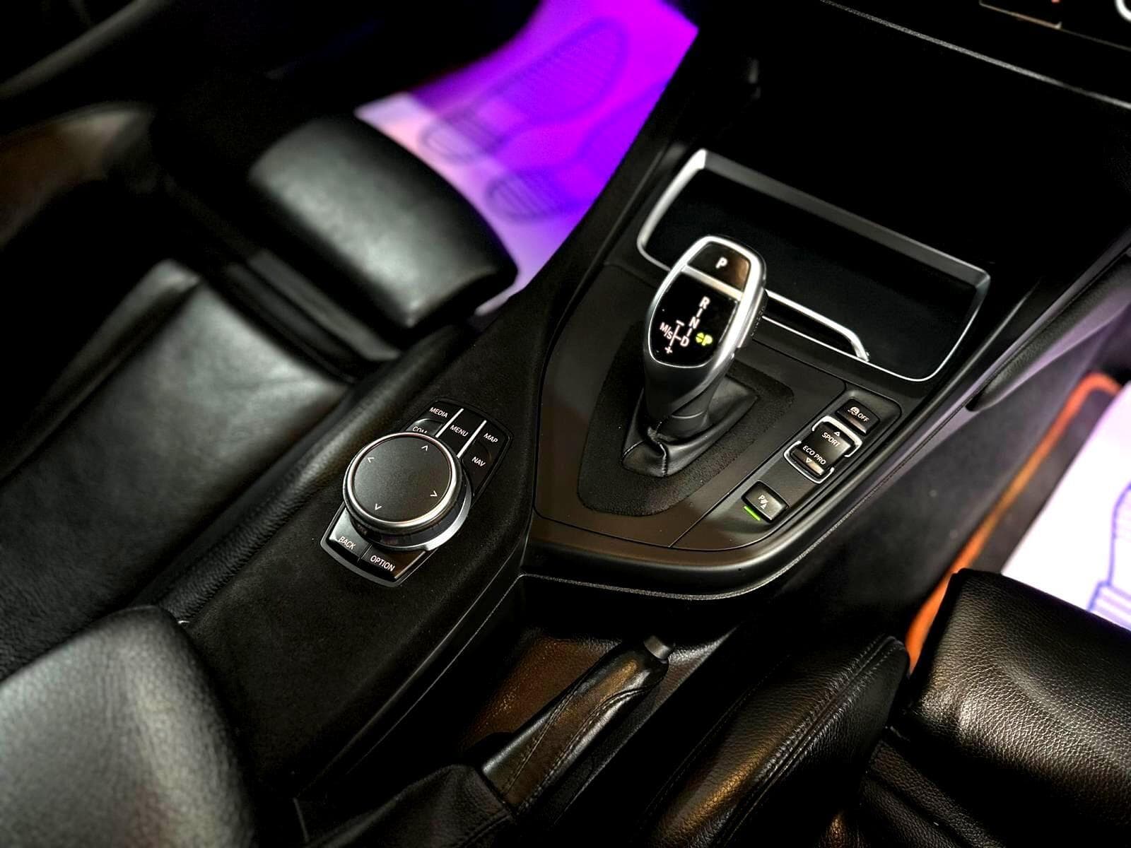 2017 BMW 1 Series - Thumbnail 39