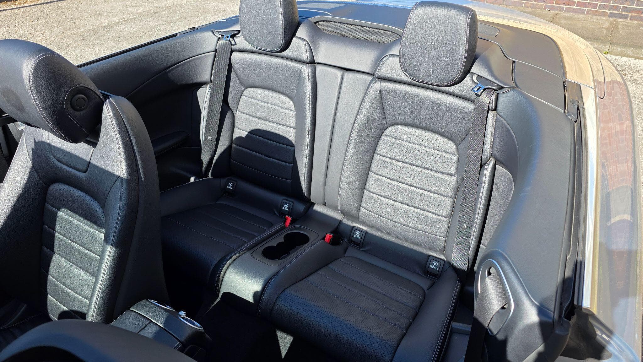 2016 Mercedes-Benz C Class - Thumbnail 27