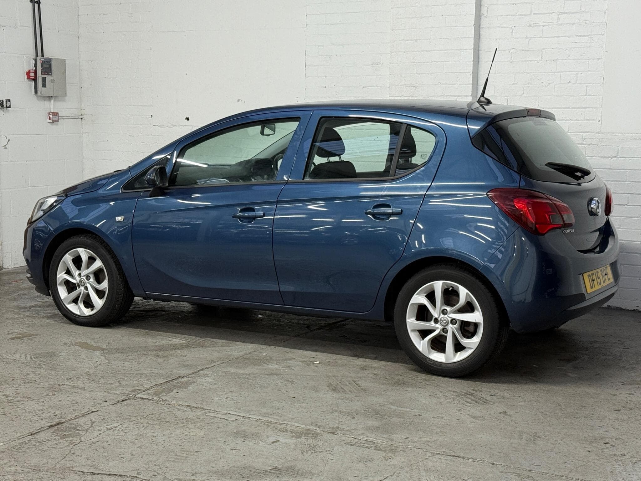 2015 Vauxhall Corsa - Thumbnail 6