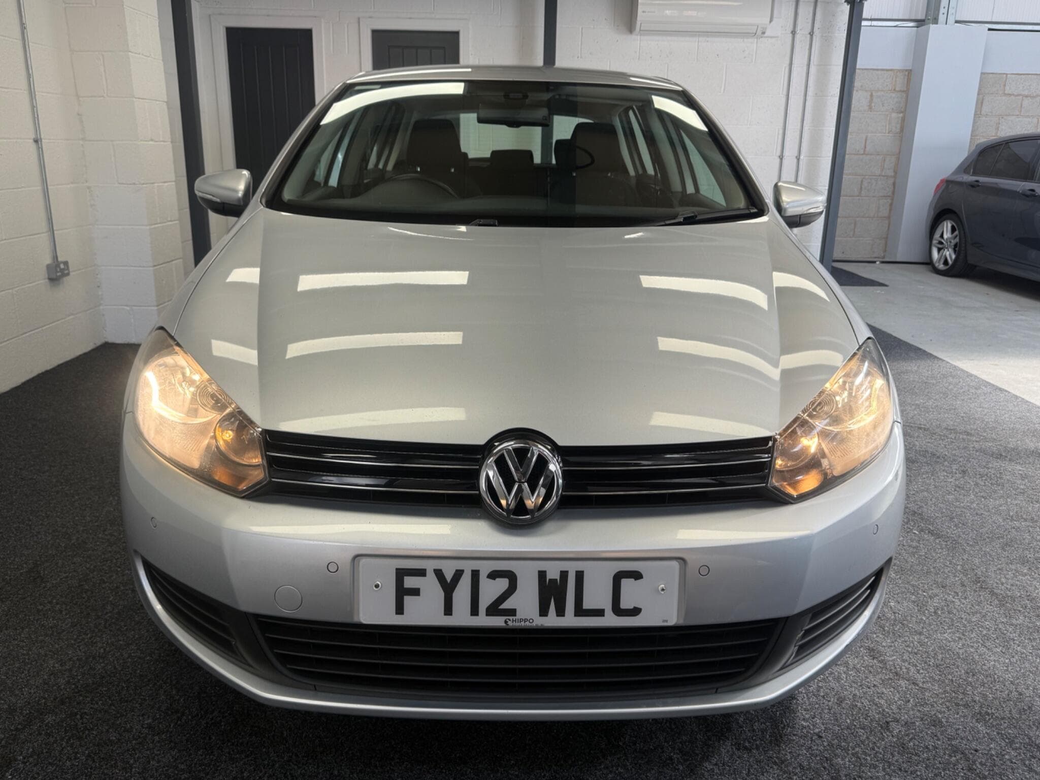 2012 Volkswagen Golf - Image 3