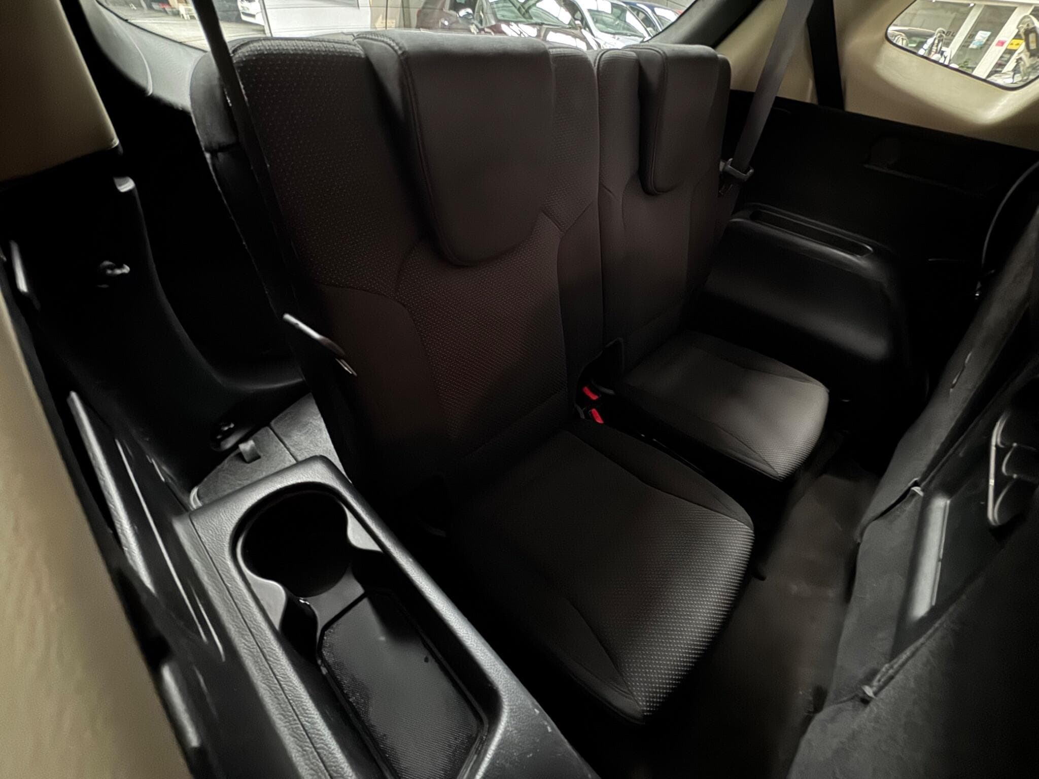 2015 Kia Carens - Thumbnail 13