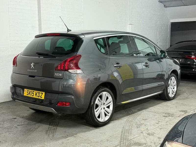 2015 Peugeot 3008 - Thumbnail 12