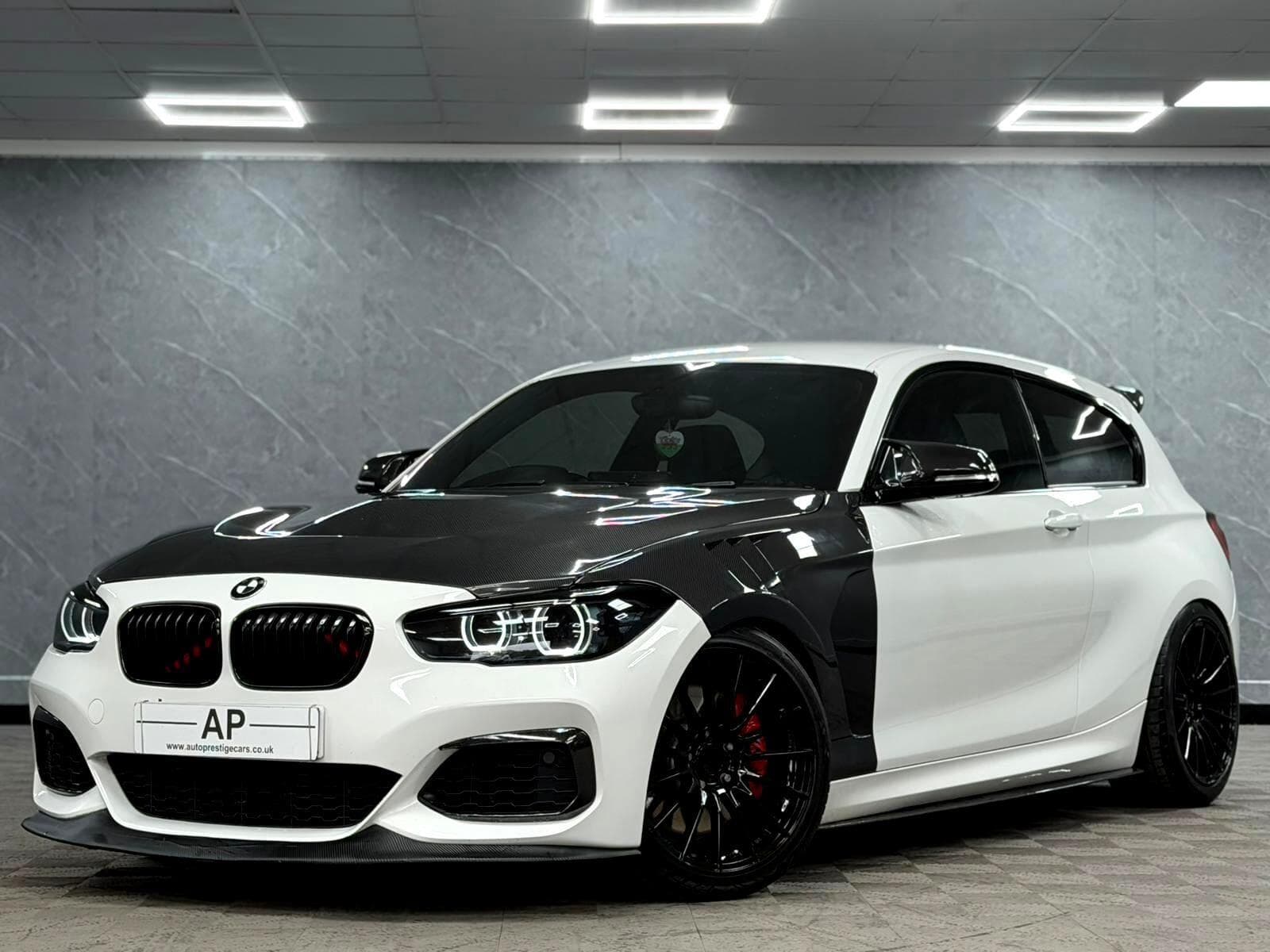 2019 BMW 1 Series - Thumbnail 2