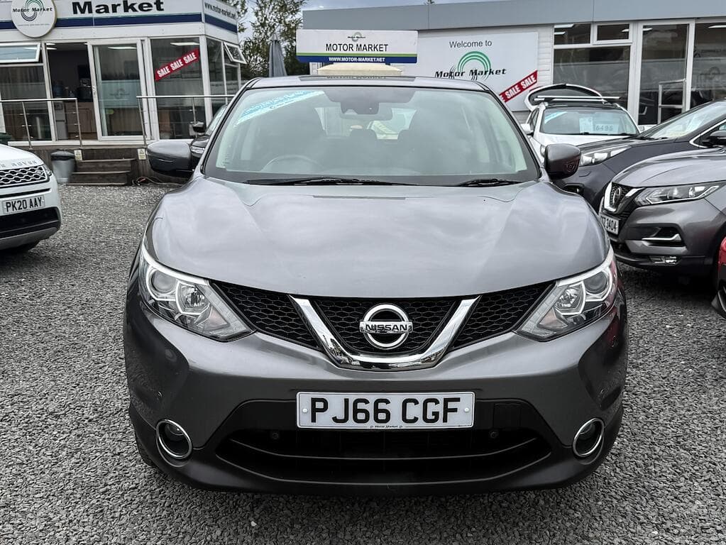 2016 Nissan Qashqai - Image 2