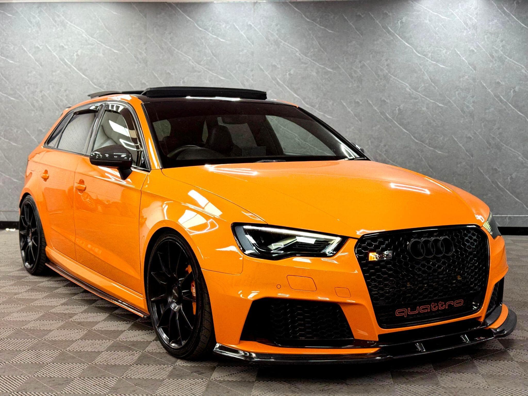 2015 Audi RS3 - Thumbnail 9