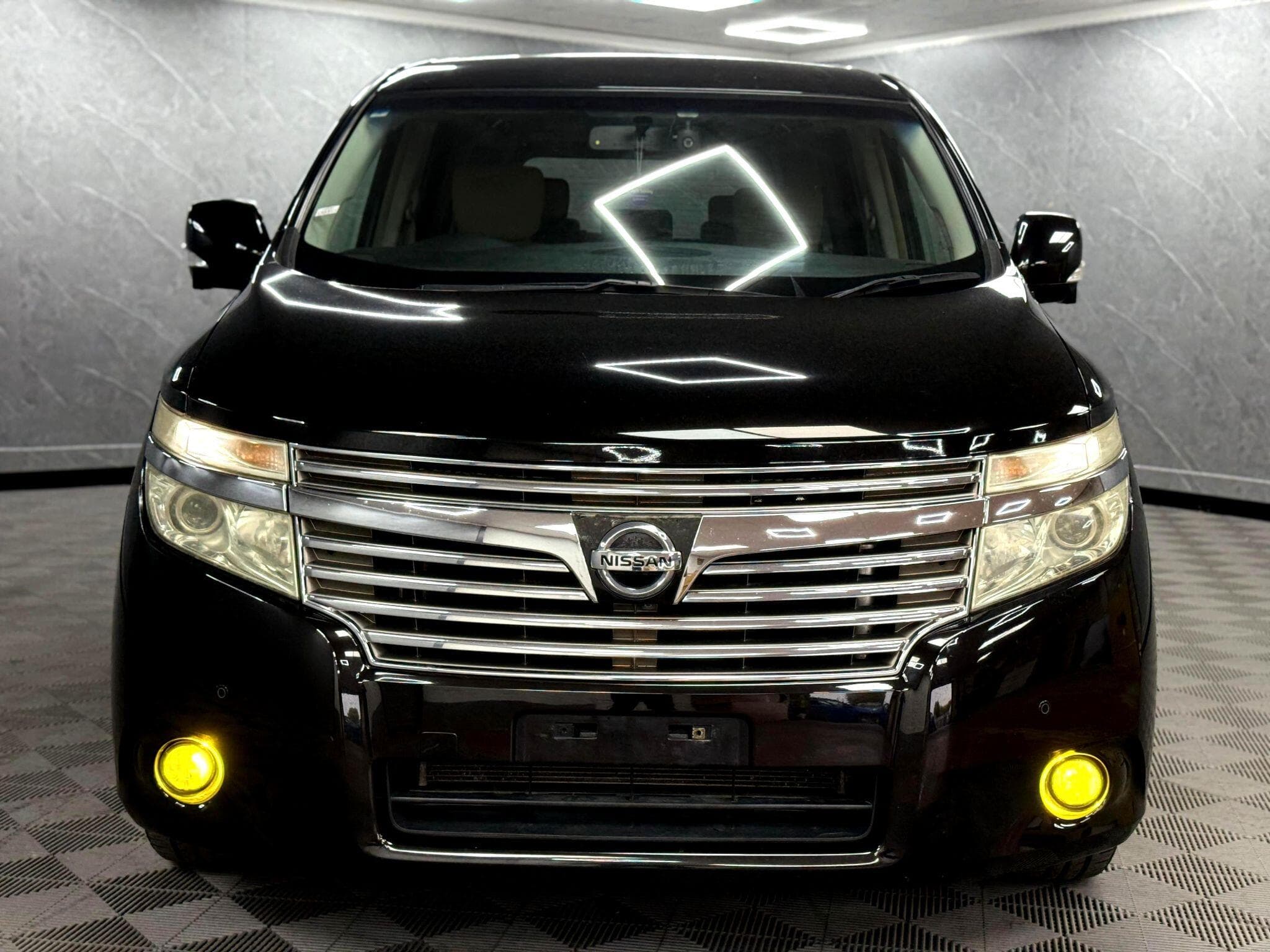 2011 Nissan Elgrand - Thumbnail 9
