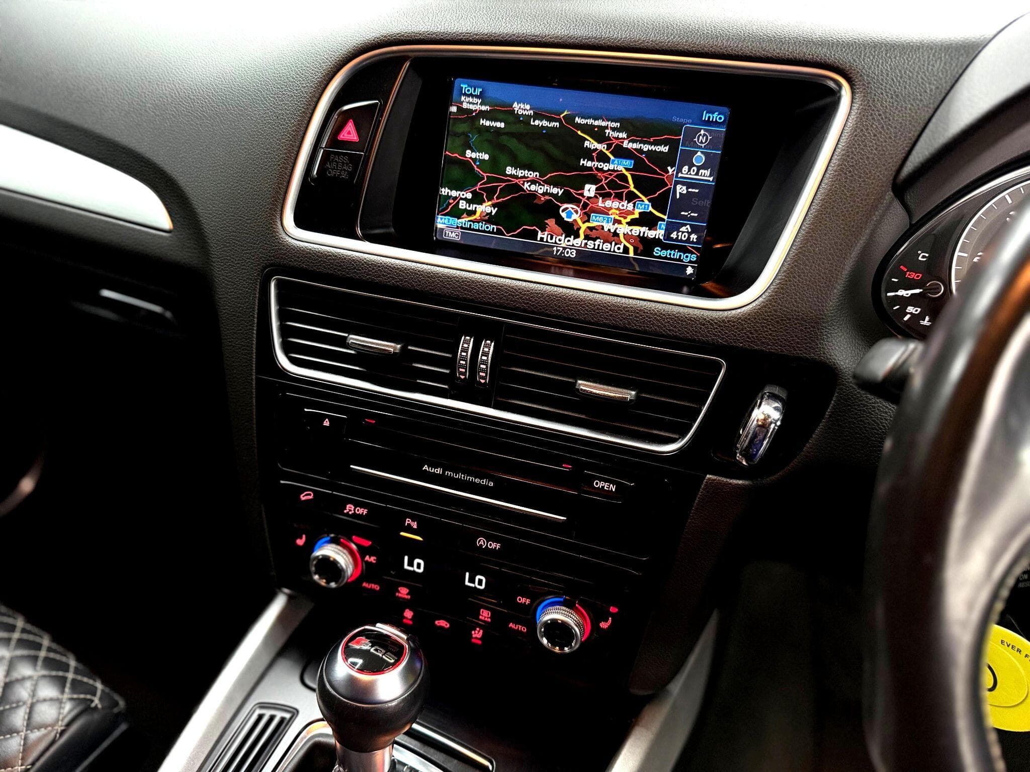 2016 Audi SQ5 - Thumbnail 41