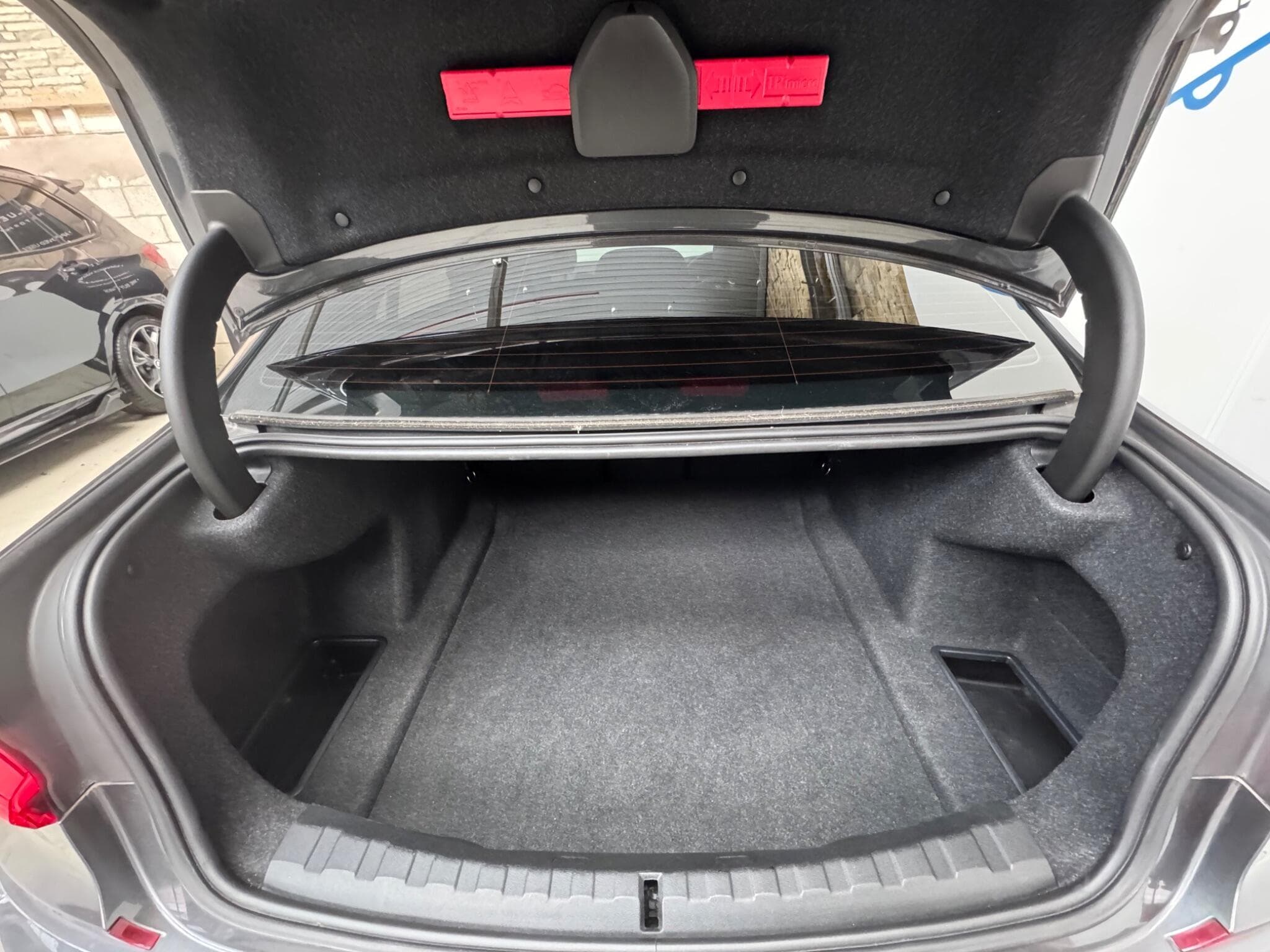 2019 BMW 3 Series - Thumbnail 32