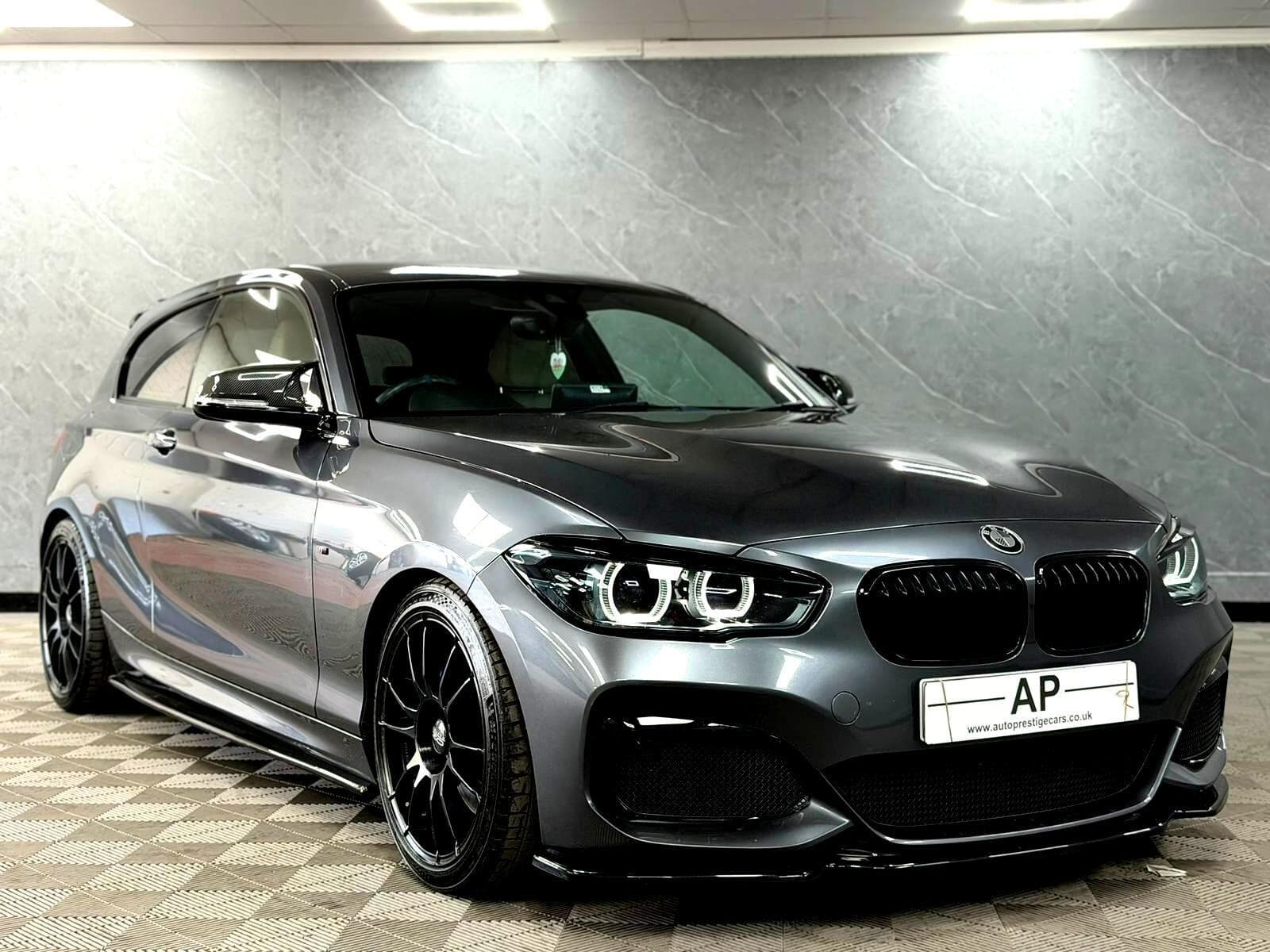 2017 BMW 1 Series - Thumbnail 8