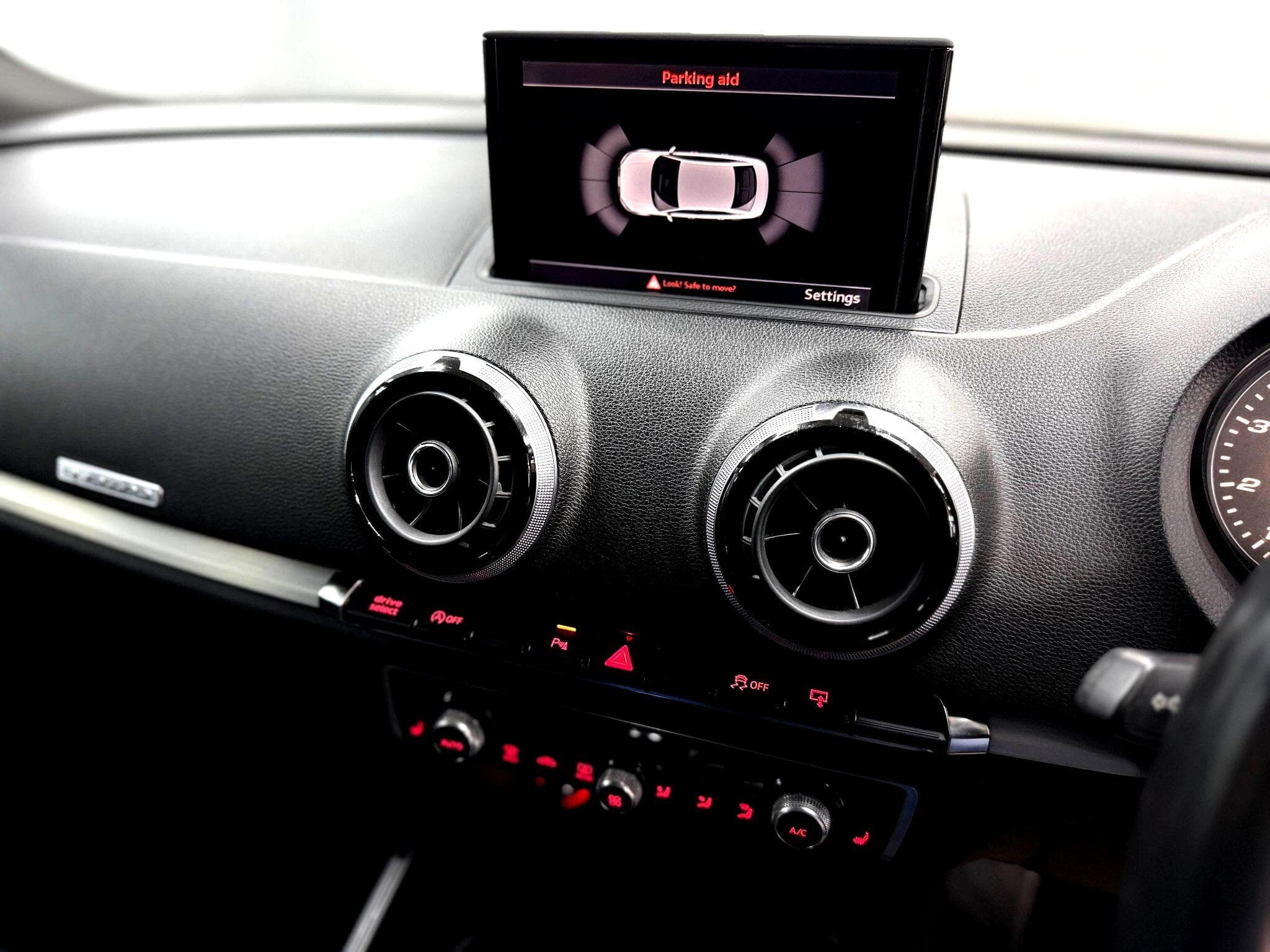 2014 Audi S3 - Thumbnail 34