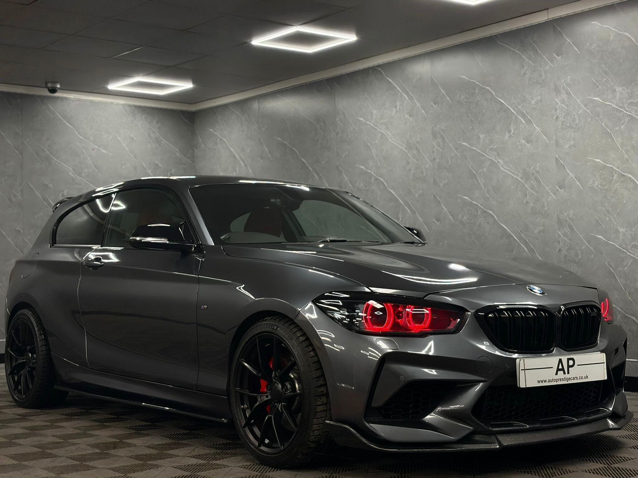 2016 BMW 1 Series - Thumbnail 10