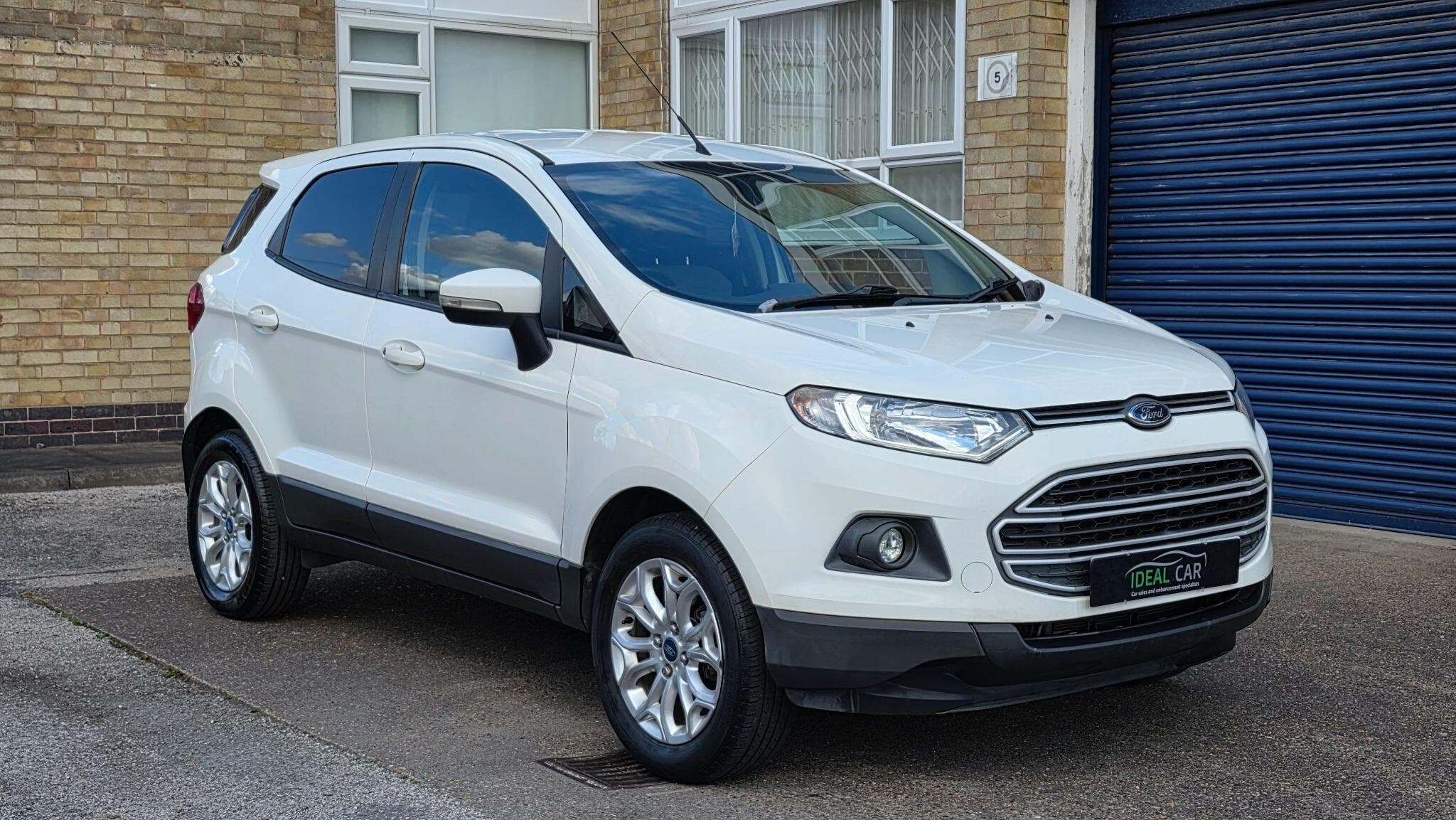 2017 Ford EcoSport - Thumbnail 6