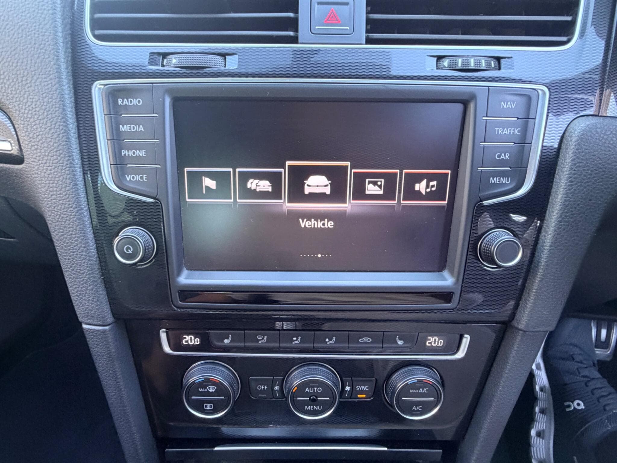 2015 Volkswagen Golf - Thumbnail 28