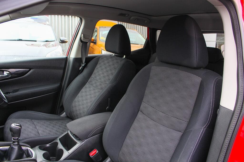 2015 Nissan Qashqai - Thumbnail 18