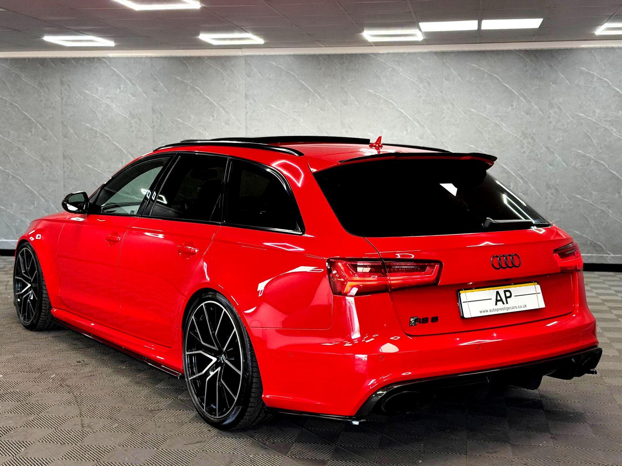 2017 Audi RS6 Avant - Thumbnail 19