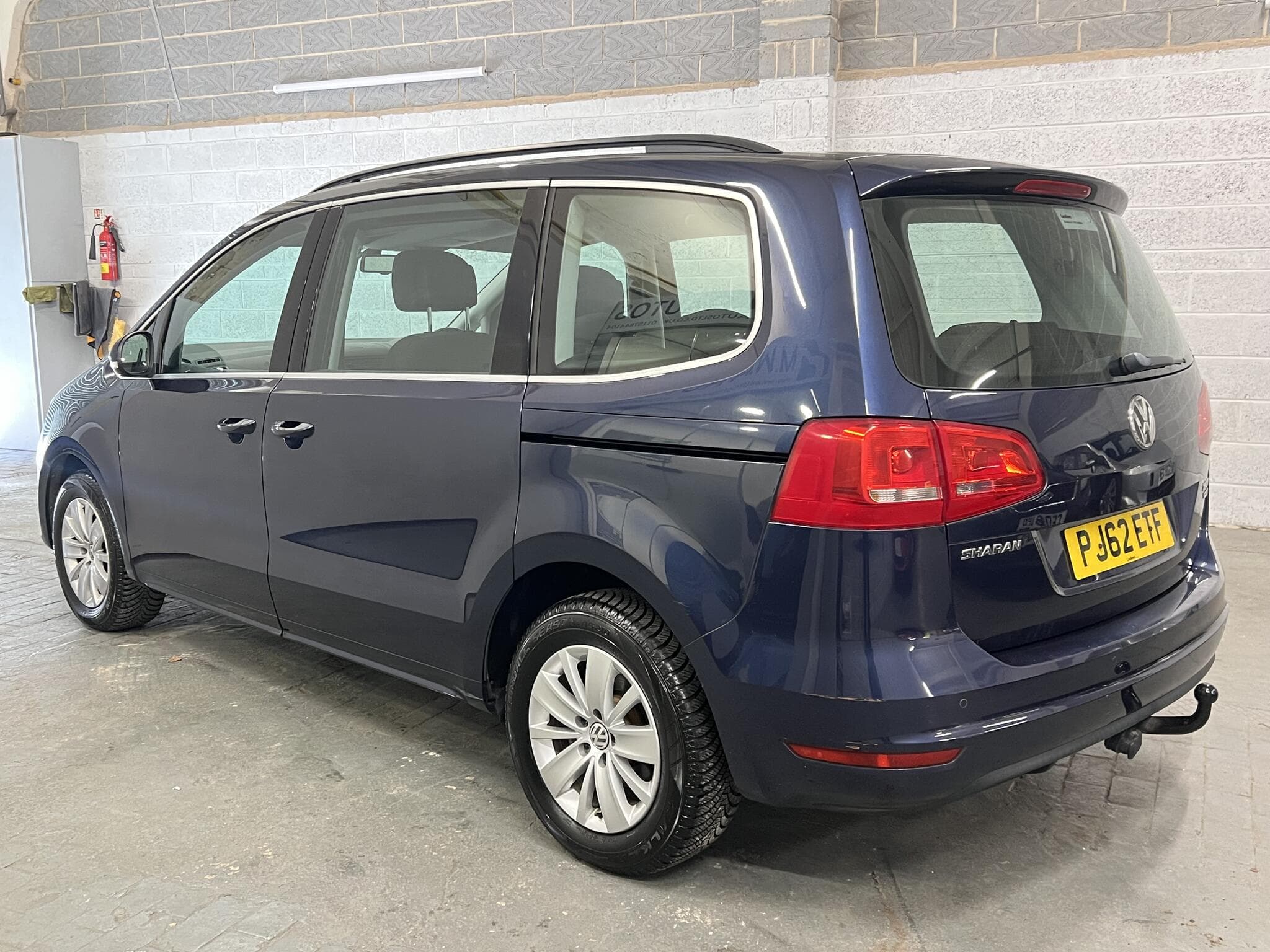 2012 Volkswagen Sharan - Thumbnail 12