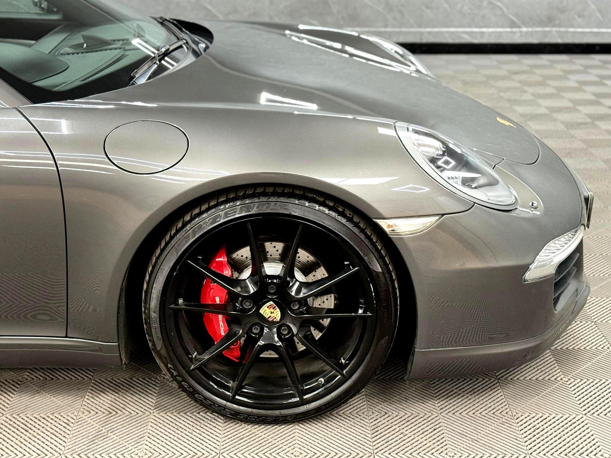 2015 Porsche 911 - Thumbnail 42