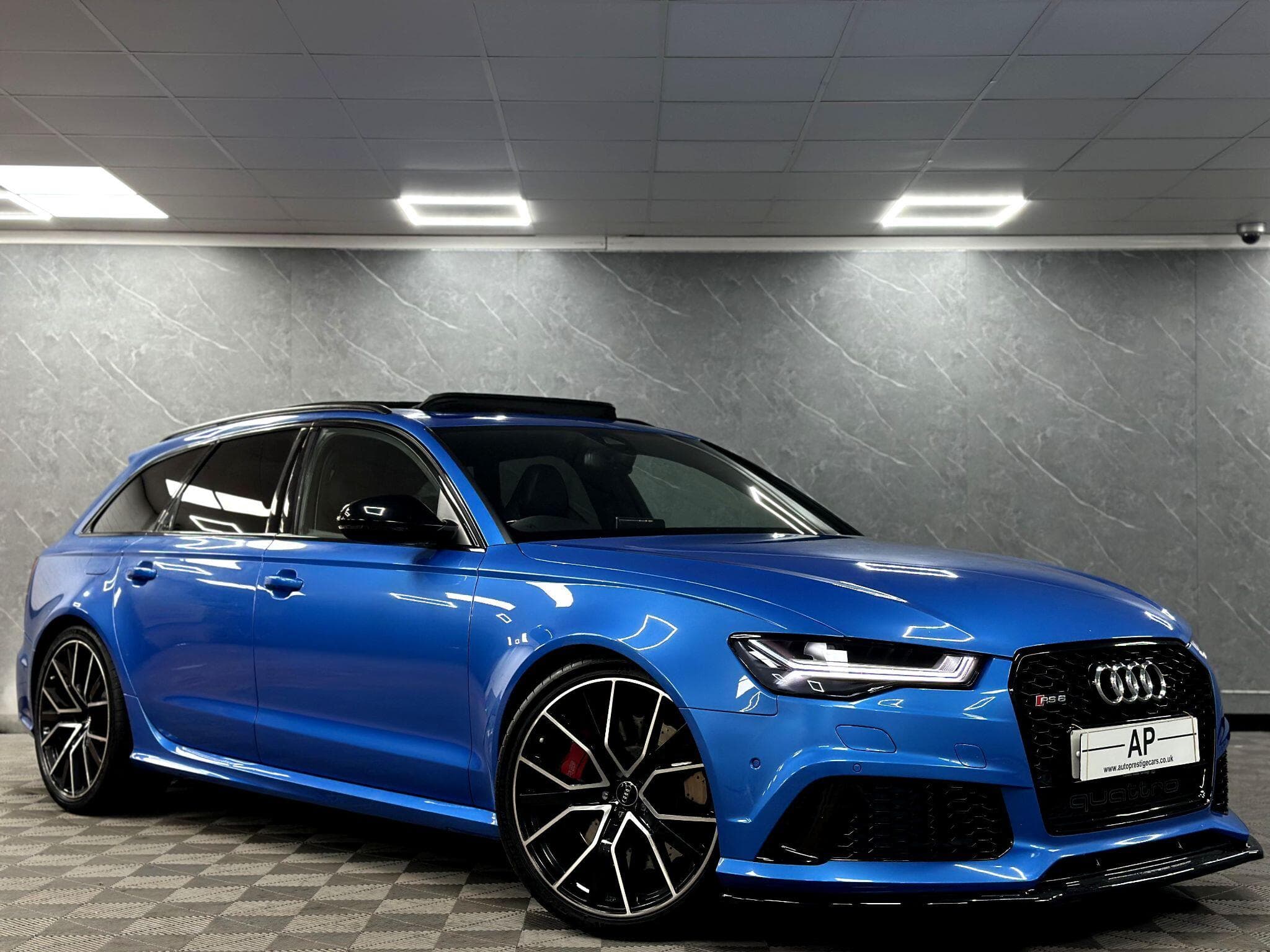 2017 Audi RS6 Avant - Thumbnail 18