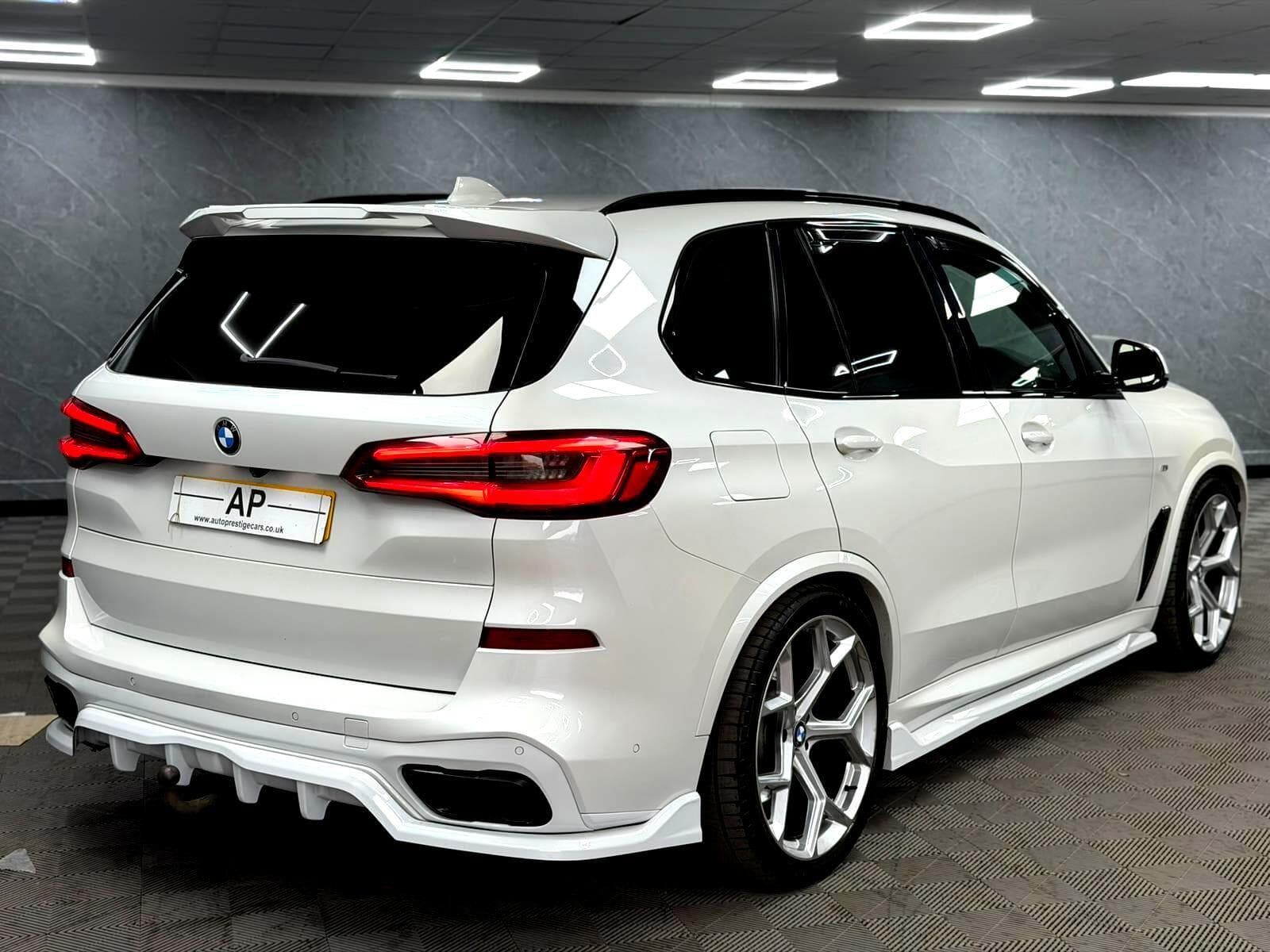 2019 BMW X5 - Thumbnail 31