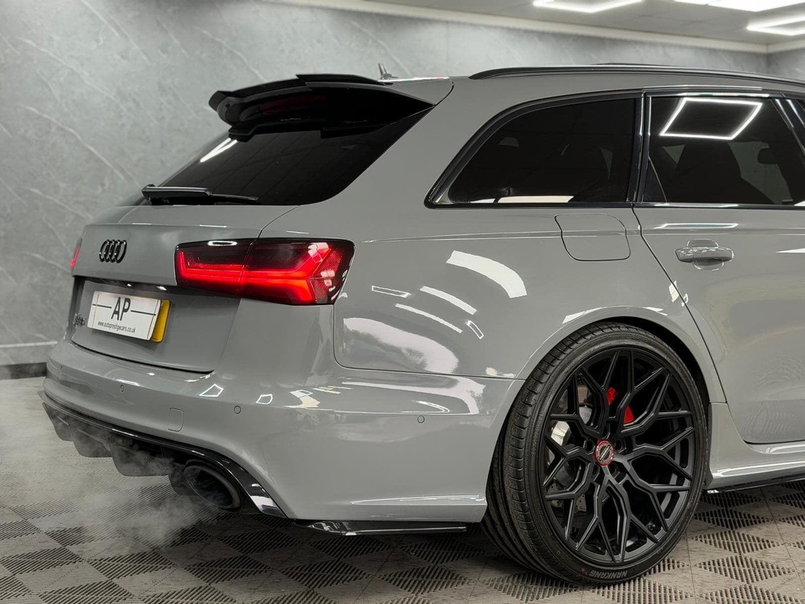 2016 Audi RS6 Avant - Thumbnail 58