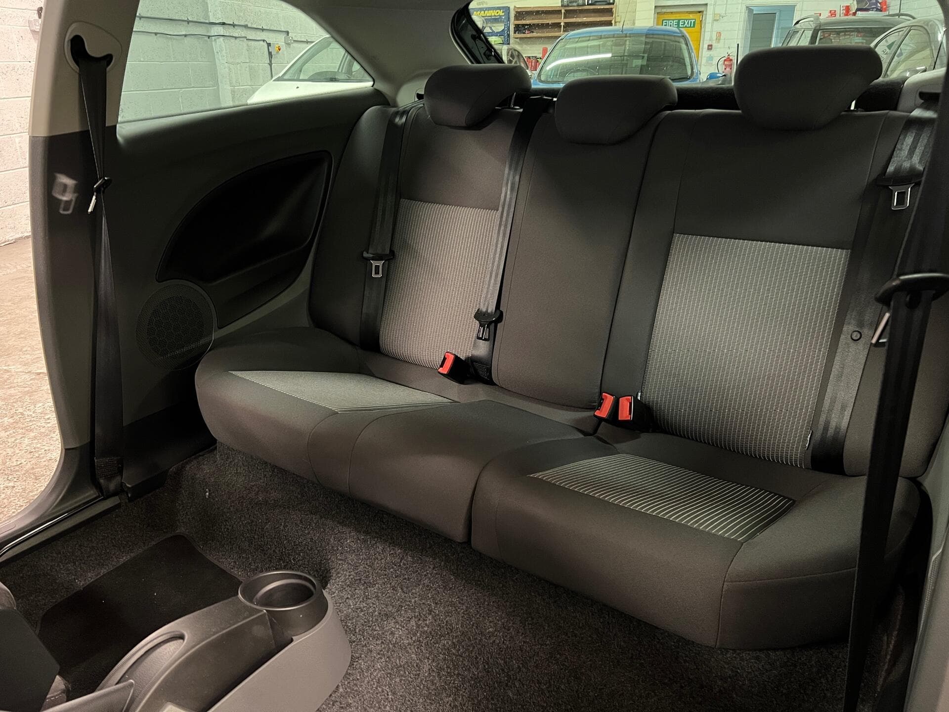 2011 SEAT Ibiza - Thumbnail 27