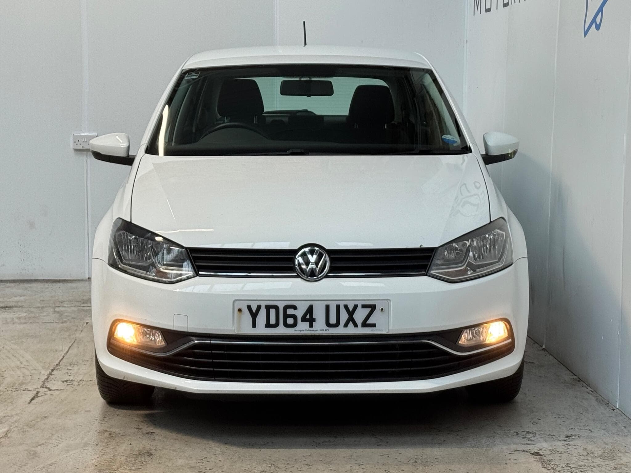 2014 Volkswagen Polo - 2