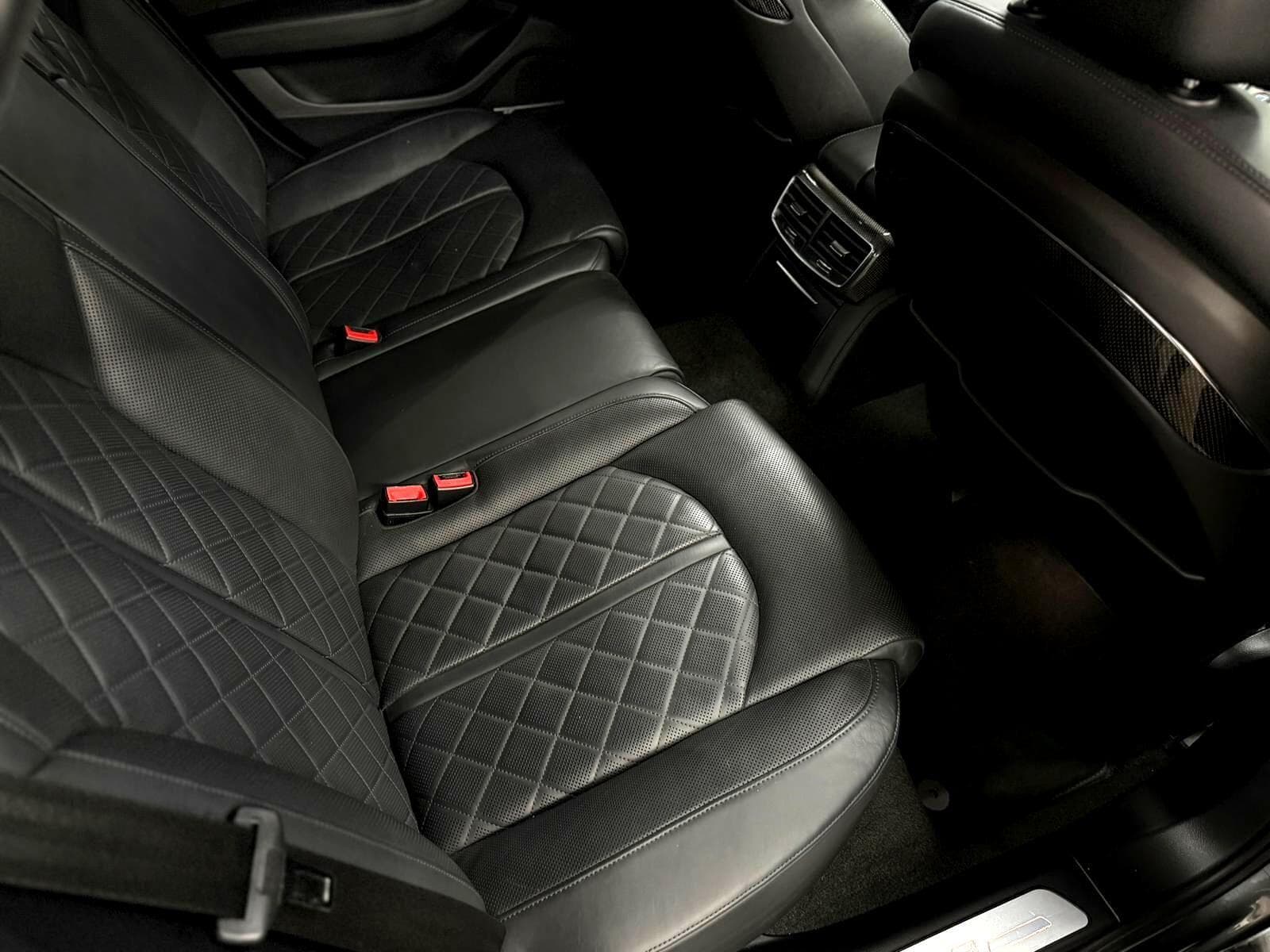 2015 Audi S8 - Thumbnail 60