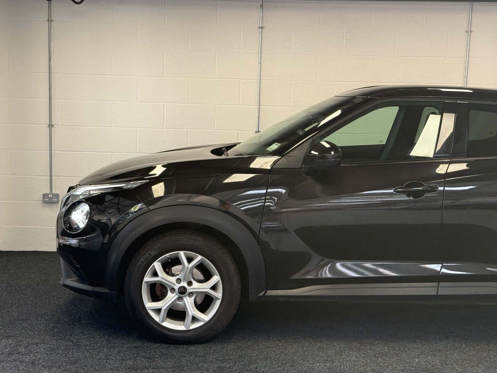 2020 Nissan Juke - Thumbnail 43