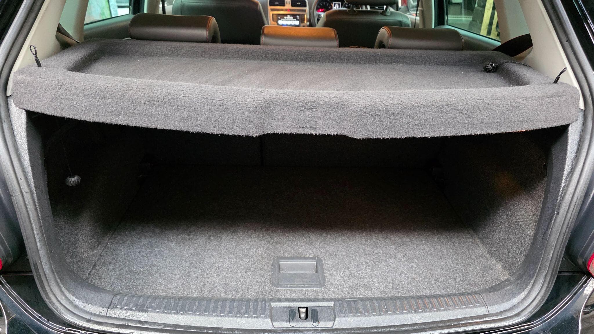 2016 Volkswagen Polo - Thumbnail 19