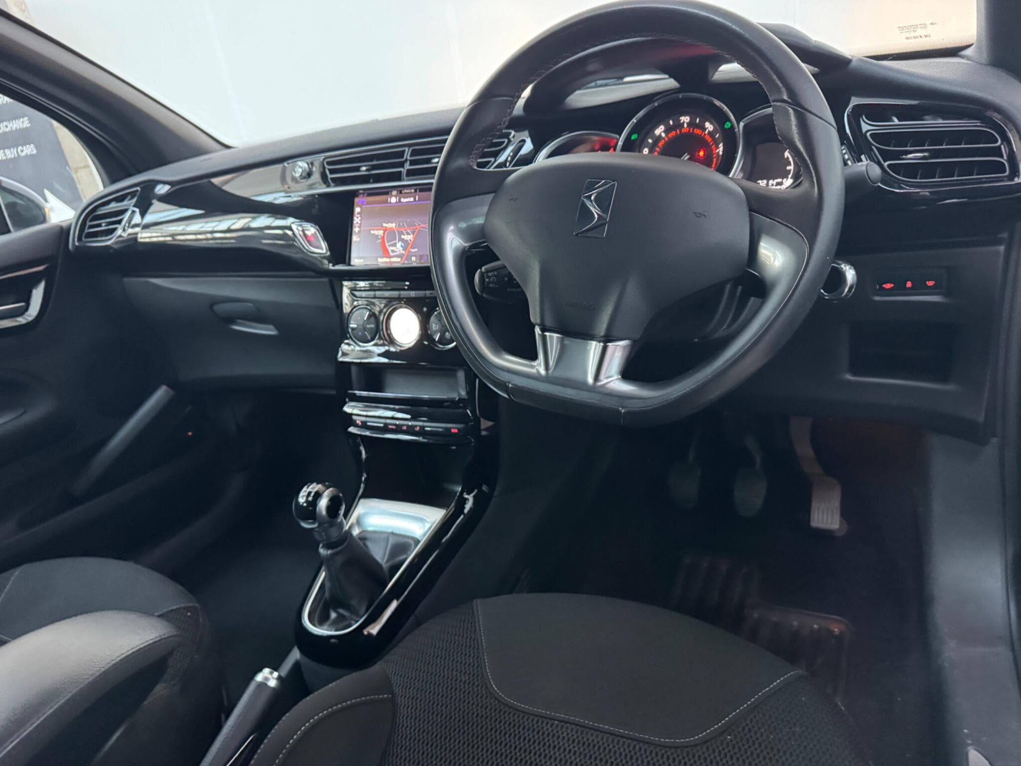 2018 DS AUTOMOBILES DS 3 - Image 4