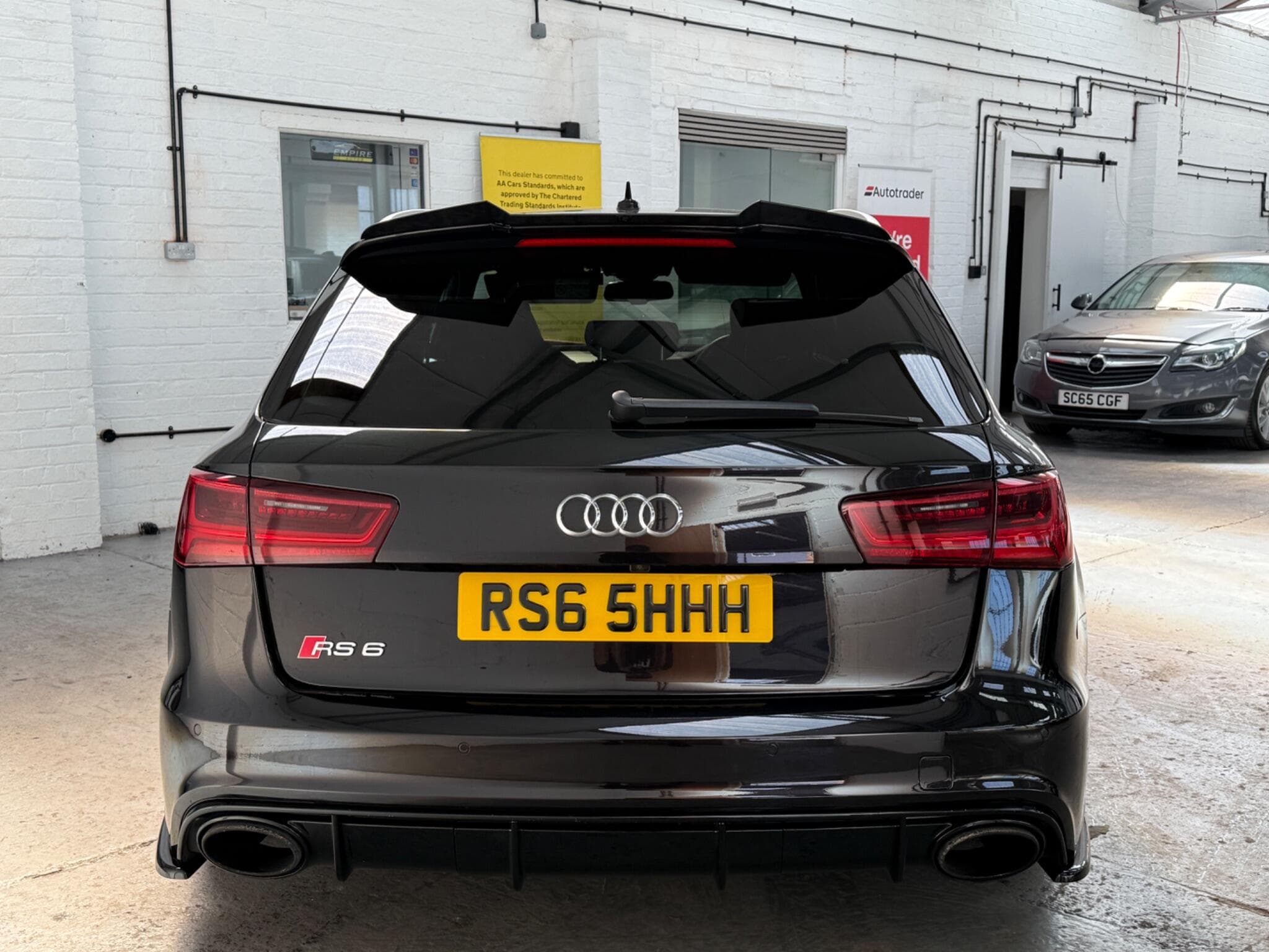 2017 Audi RS6 Avant - Thumbnail 11
