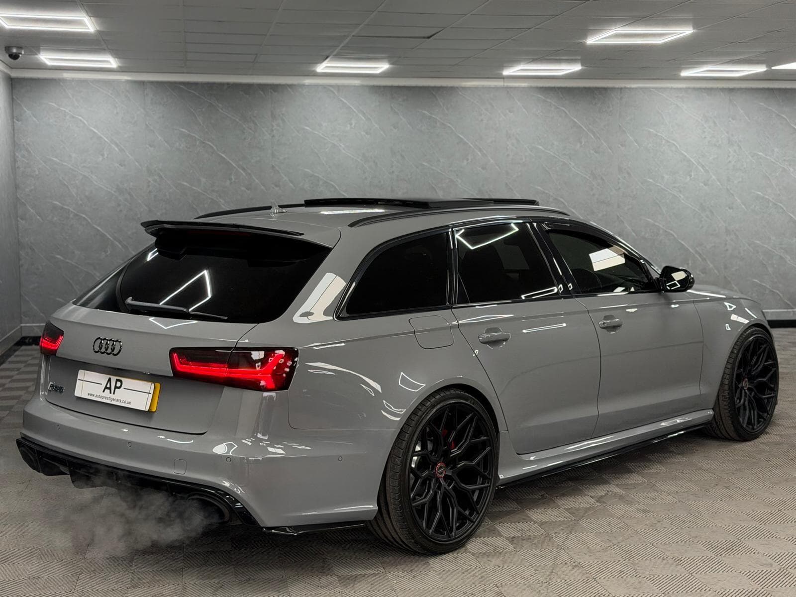 2016 Audi RS6 Avant - Thumbnail 48