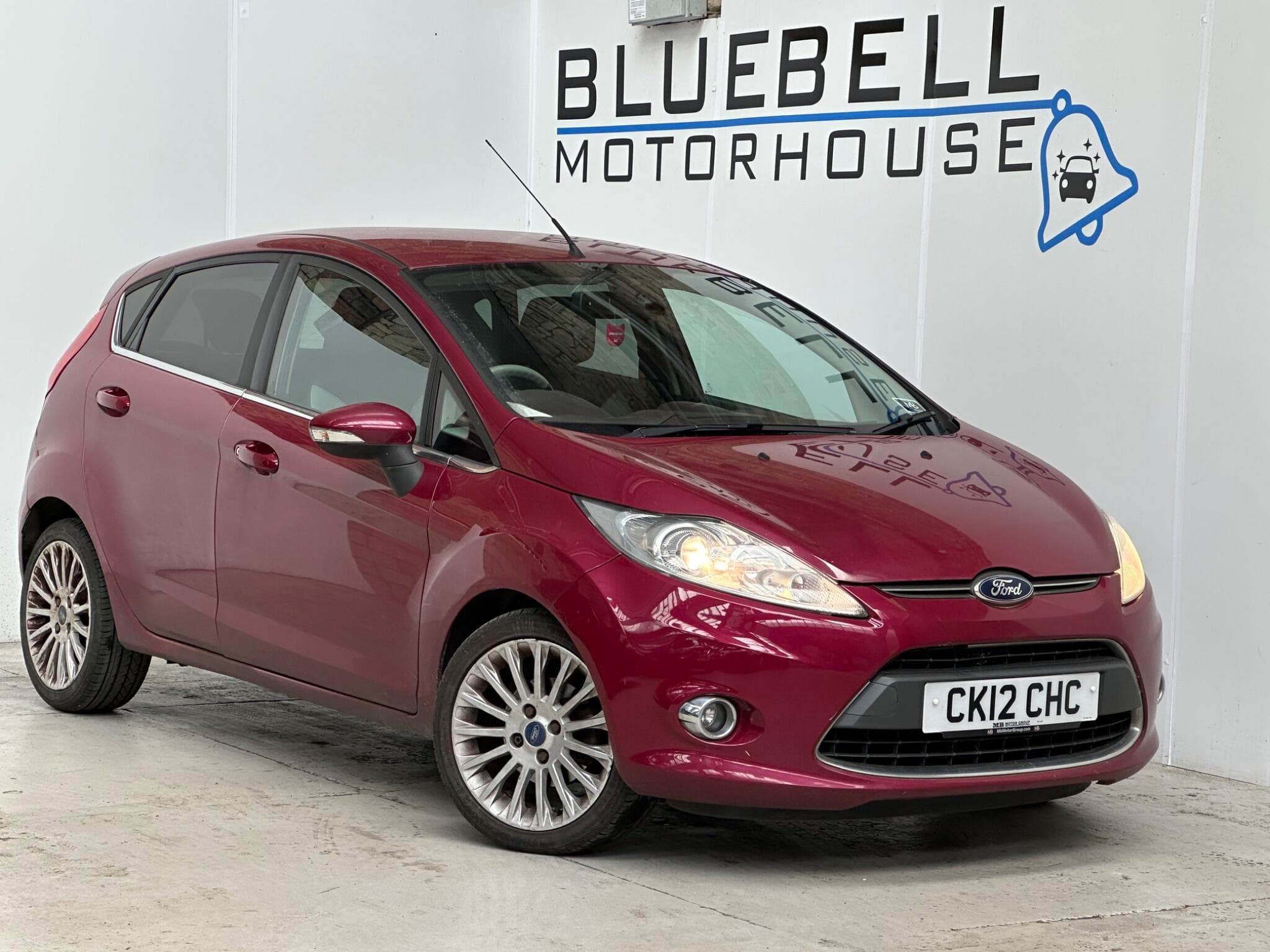 2012 Ford Fiesta - Main