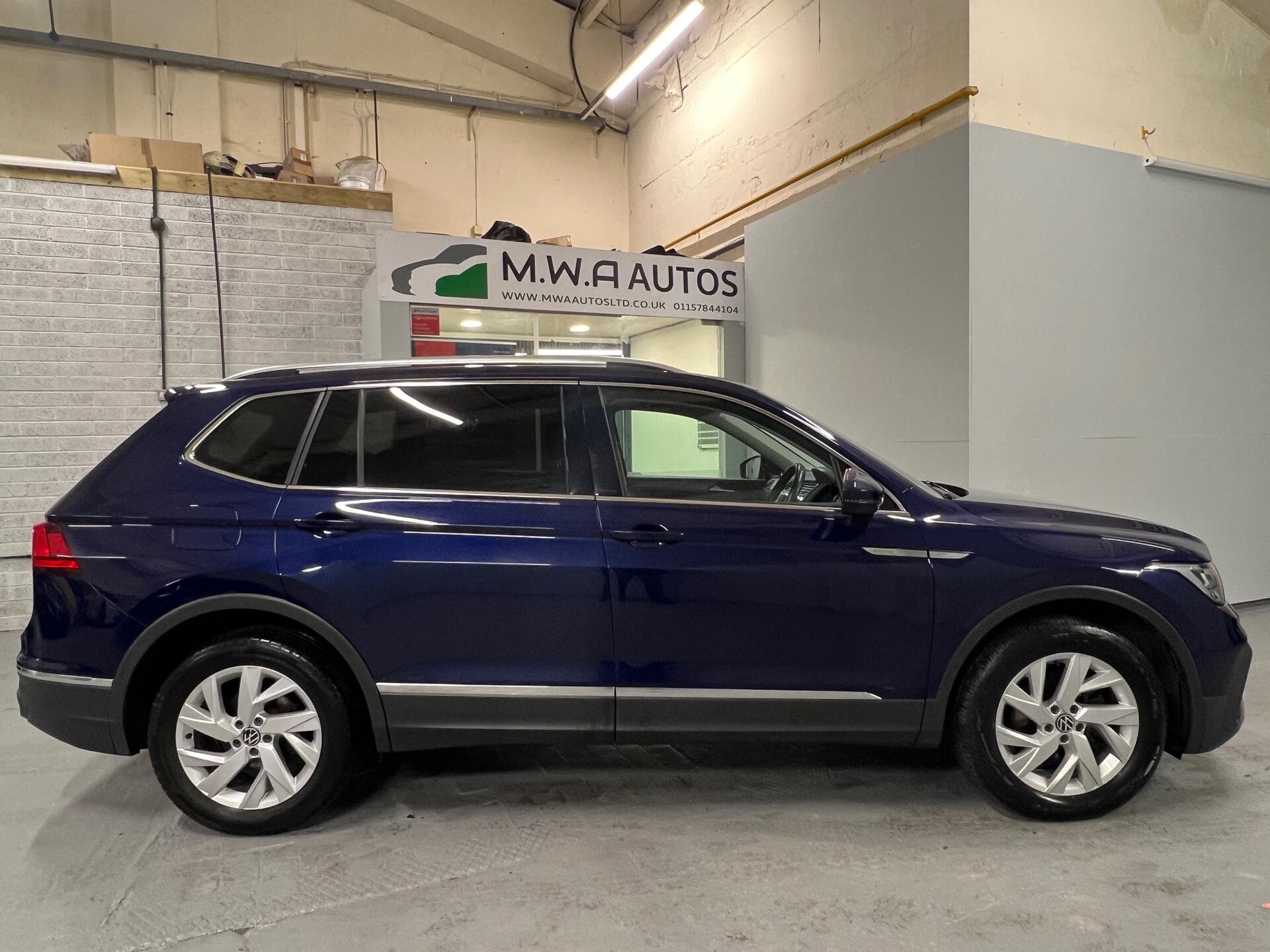 2023 Volkswagen Tiguan Allspace - Thumbnail 7