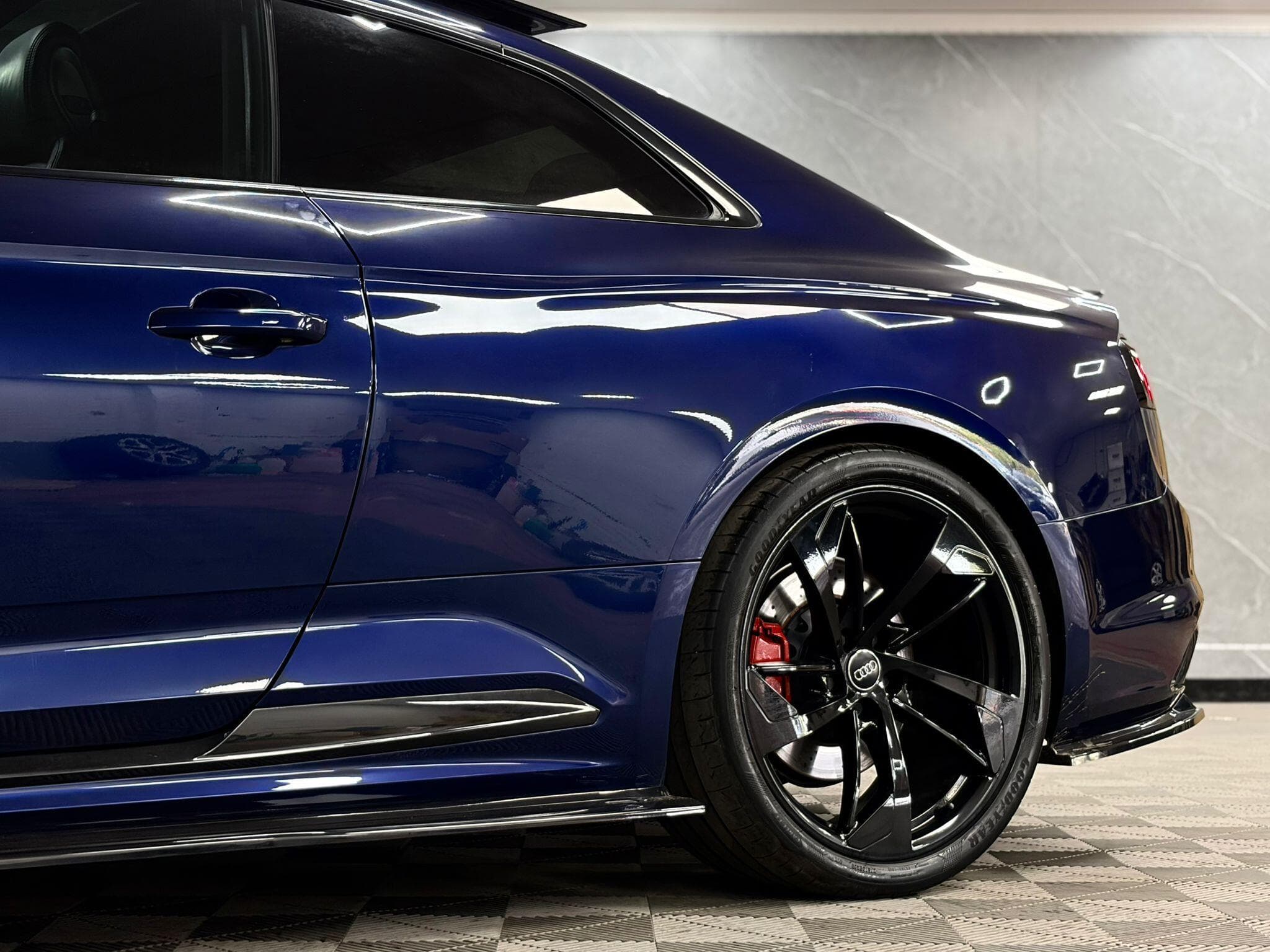 2017 Audi RS5 - Thumbnail 8