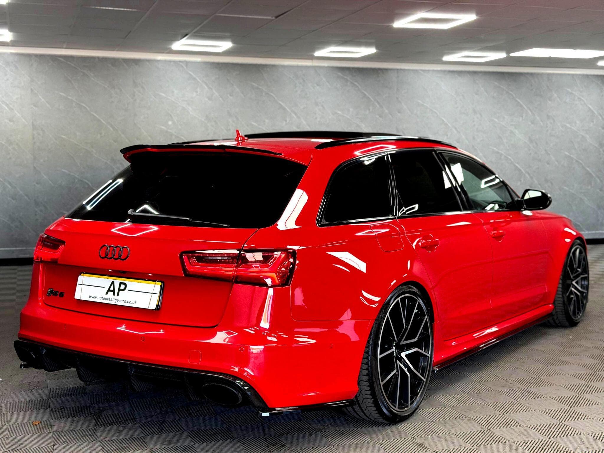 2017 Audi RS6 Avant - Thumbnail 25