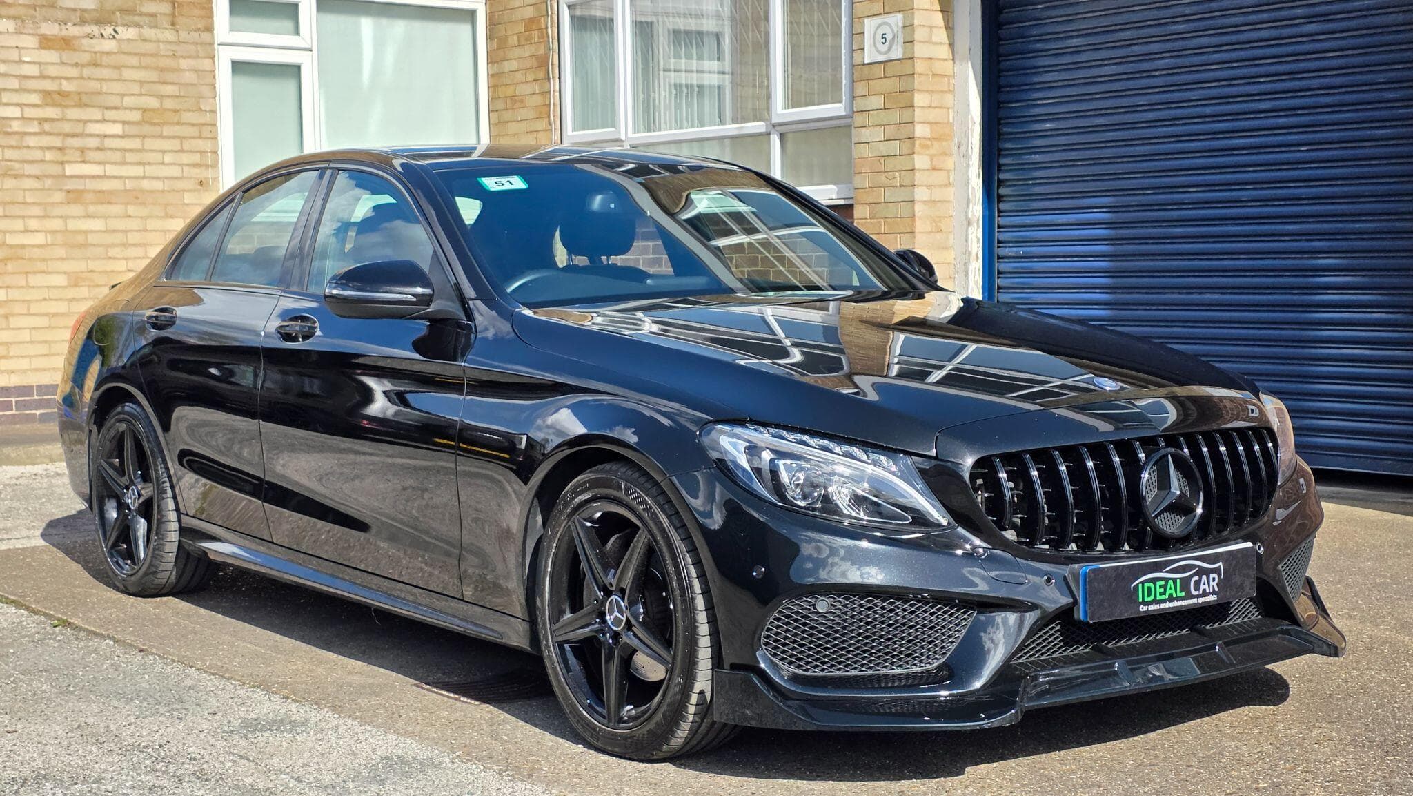 2016 Mercedes-Benz C Class - Thumbnail 4