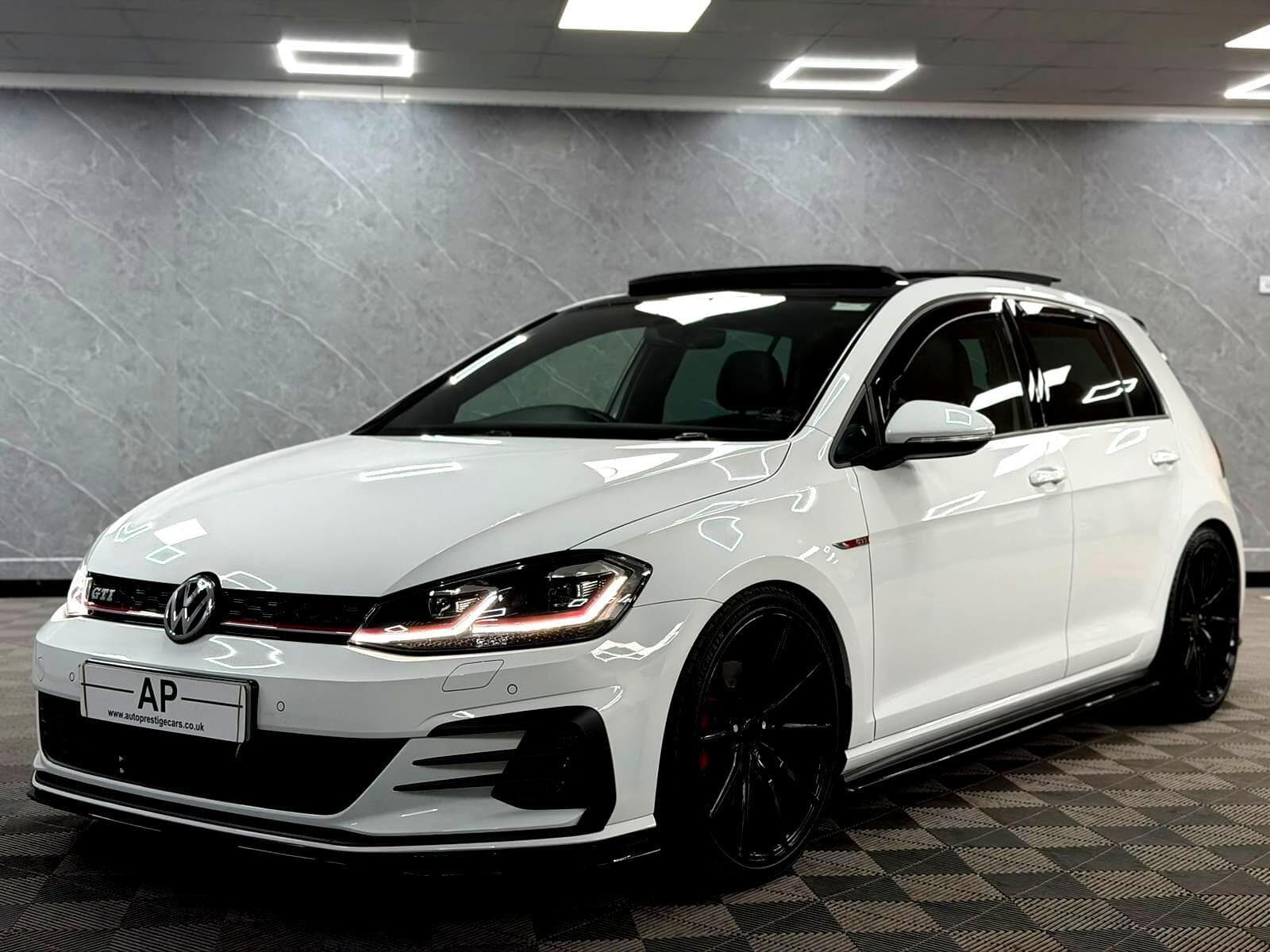 2018 Volkswagen Golf - Thumbnail 17