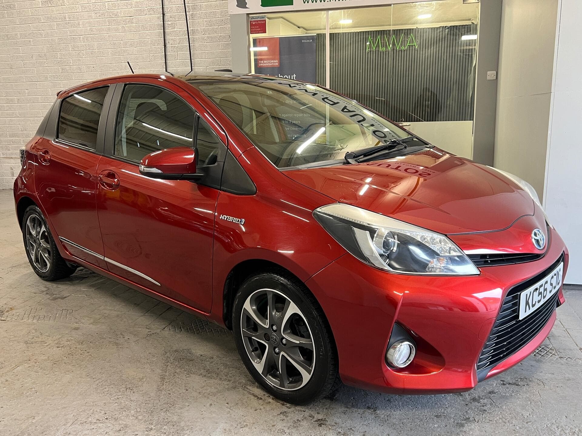 2014 Toyota Yaris - Thumbnail 5