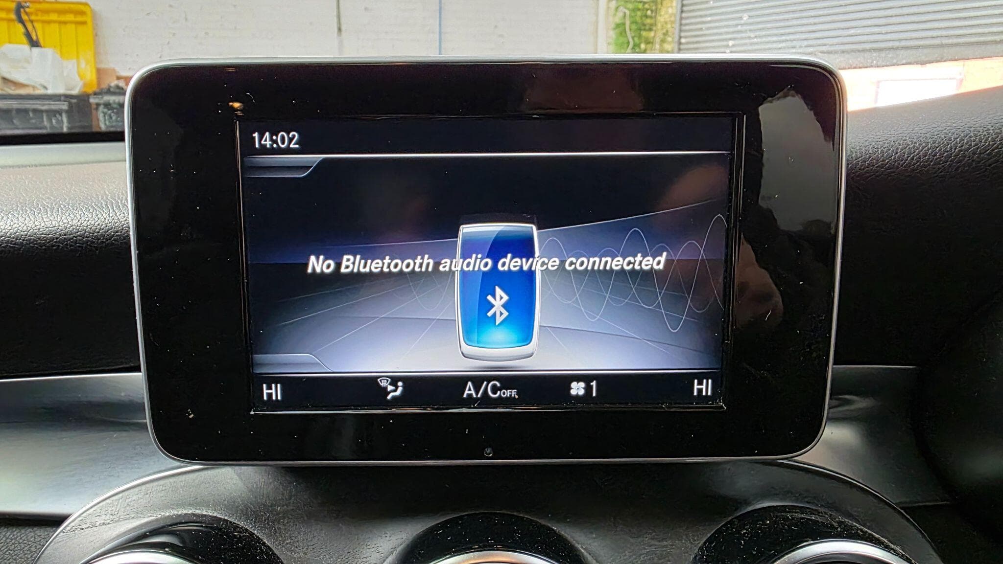 2017 Mercedes-Benz GLC - Thumbnail 23