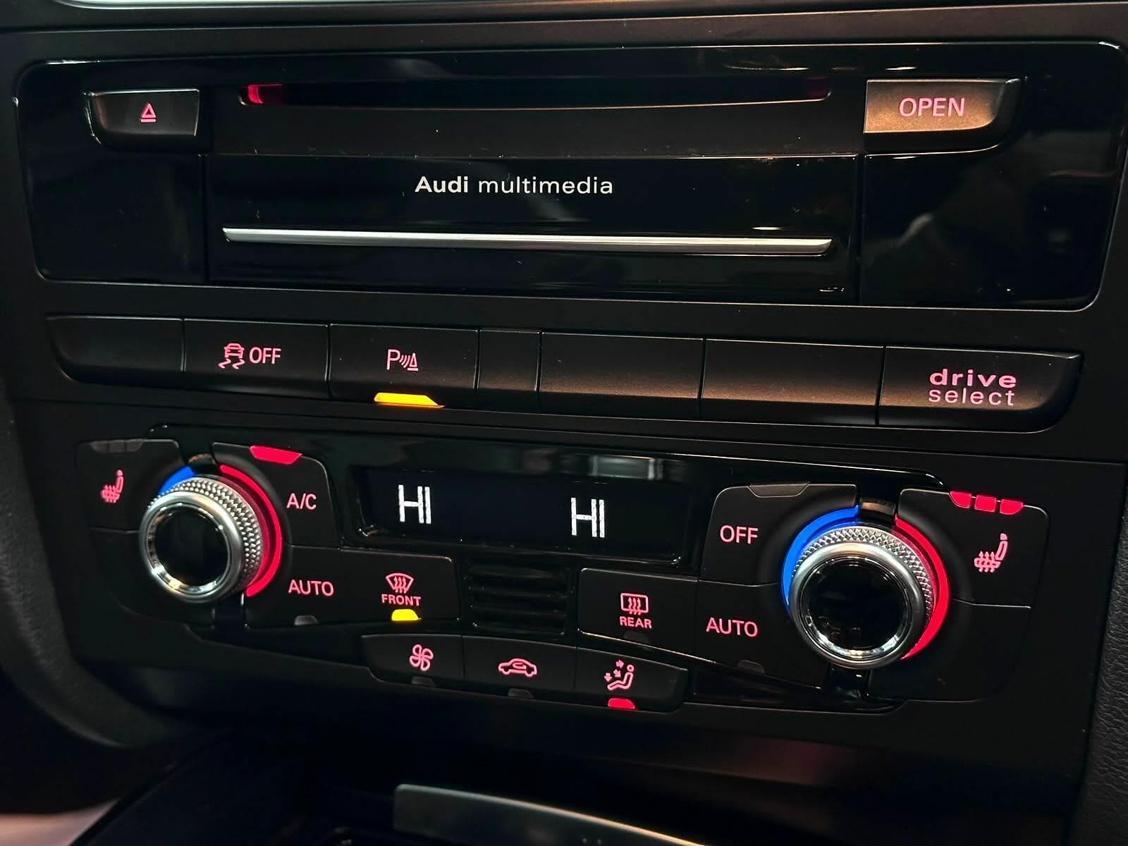 2015 Audi RS4 Avant - Thumbnail 33