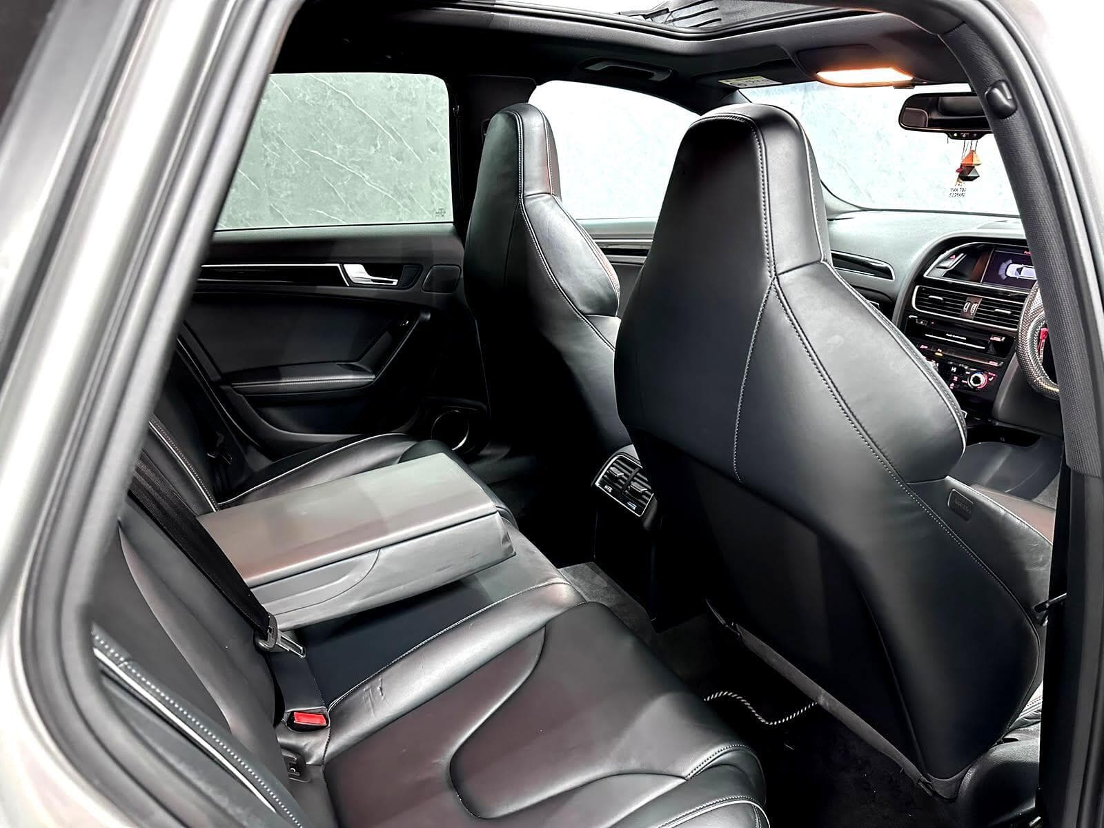 2015 Audi RS4 Avant - Thumbnail 18