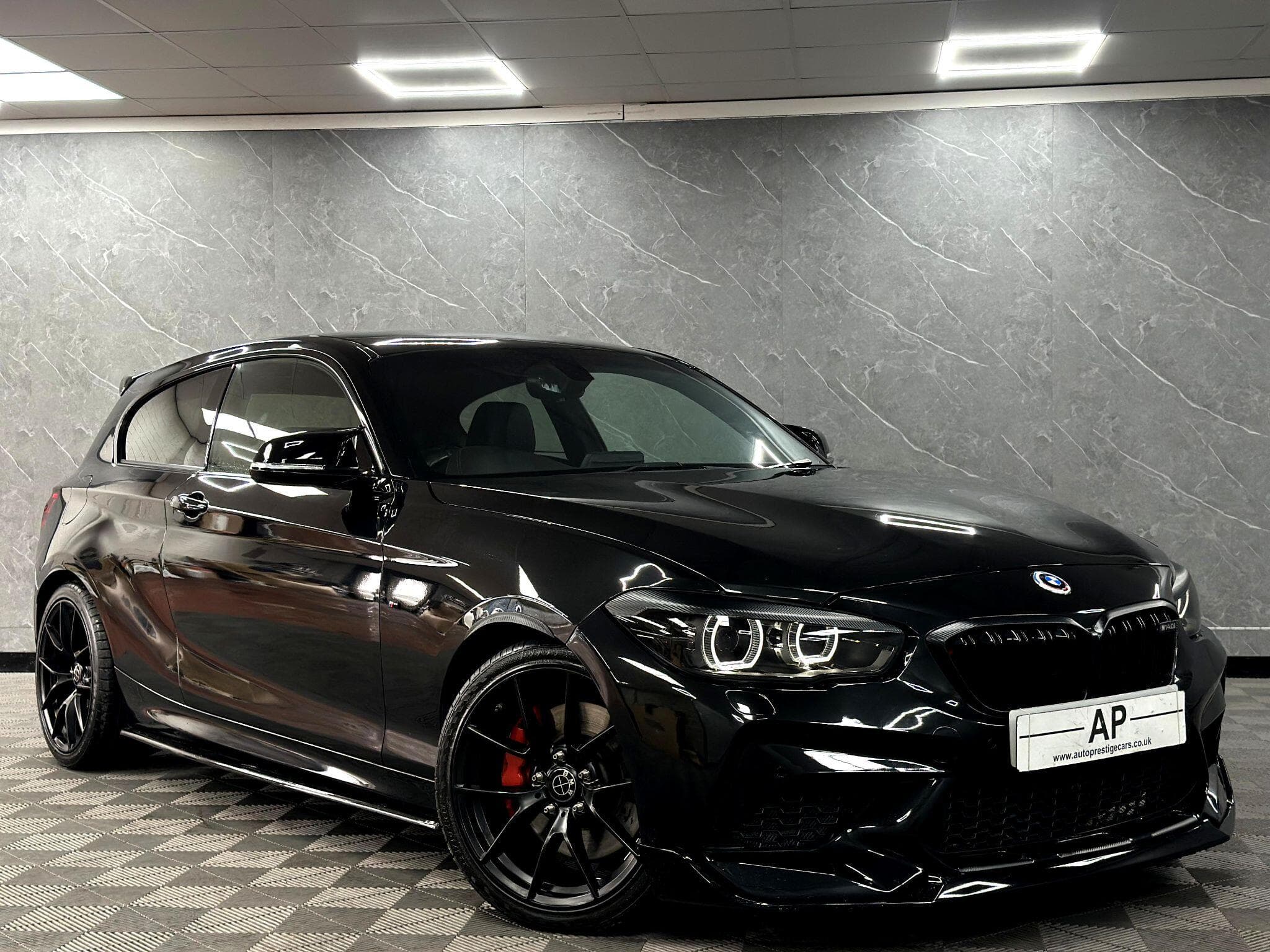 2018 BMW 1 Series - Thumbnail 30