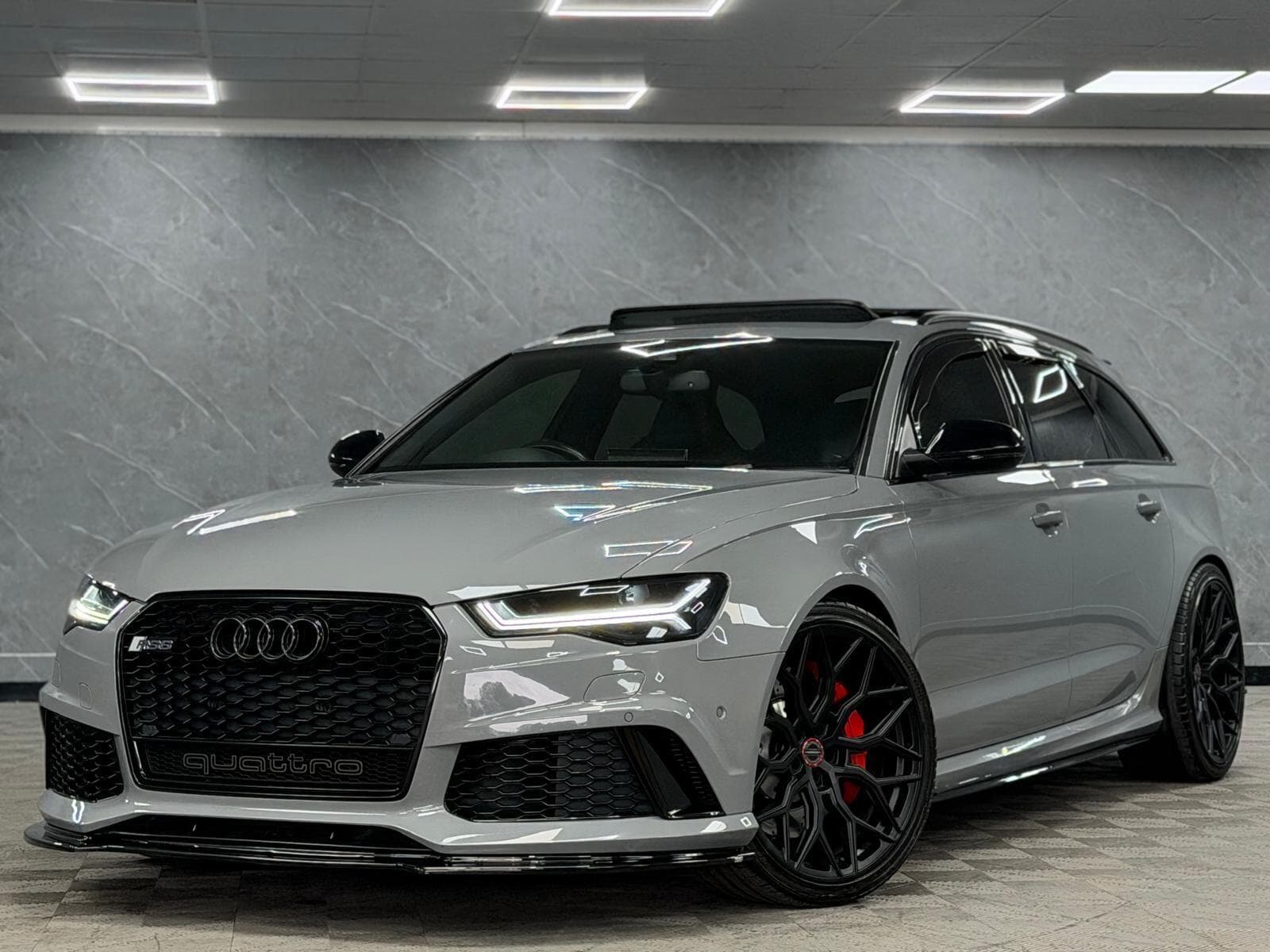2016 Audi RS6 Avant - Thumbnail 33