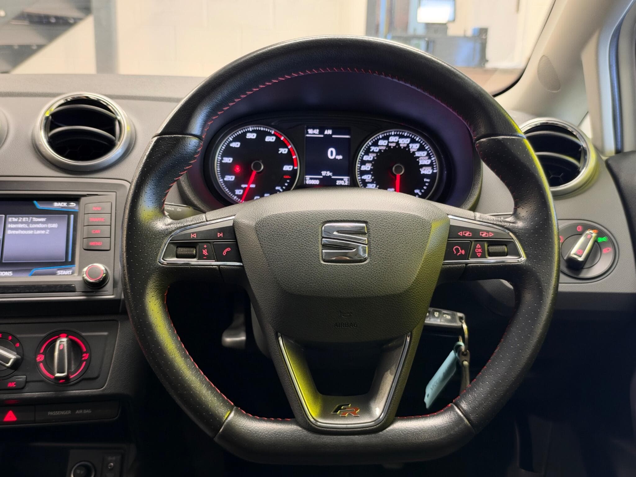 2017 SEAT Ibiza - Thumbnail 41