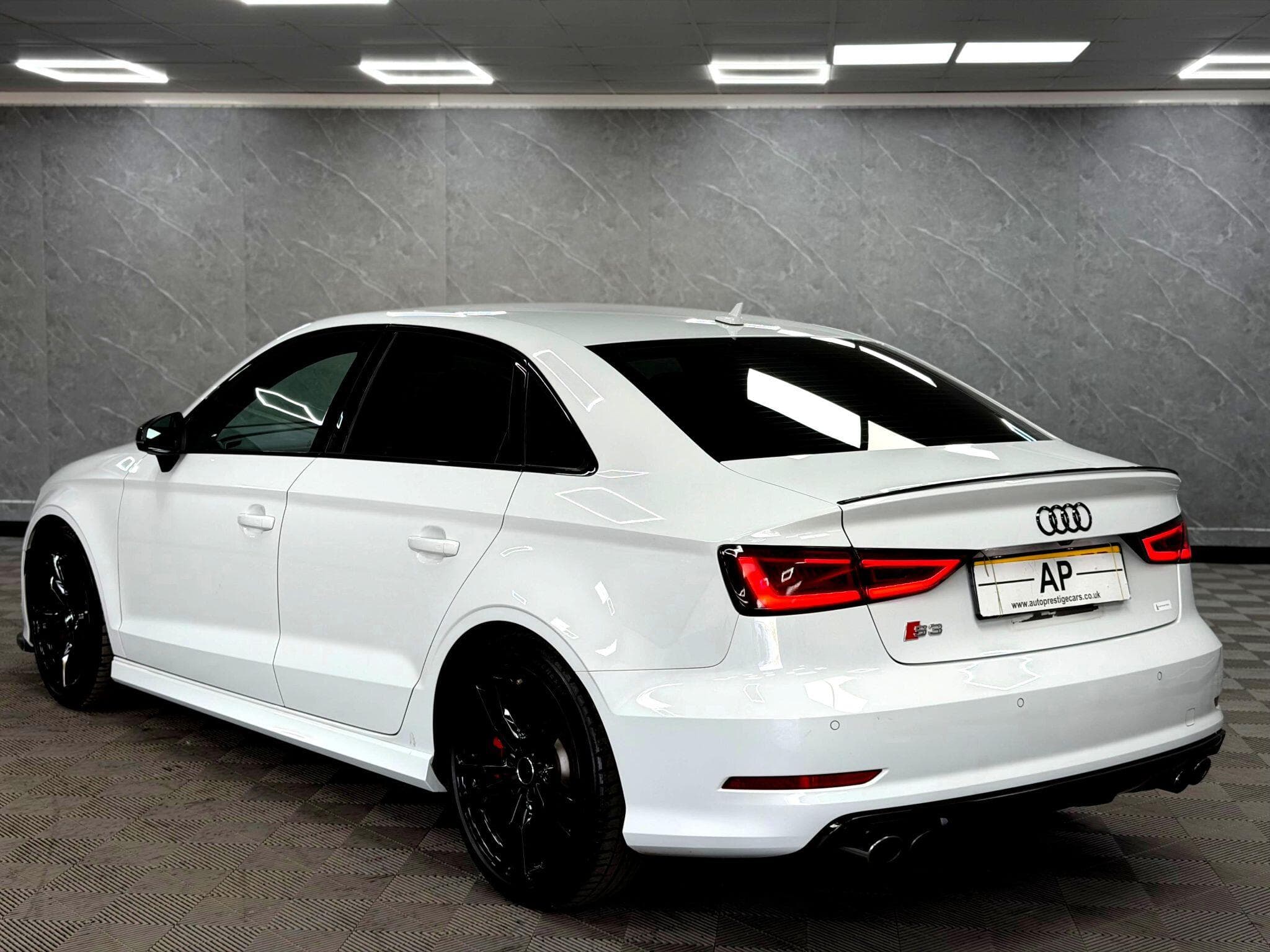 2015 Audi S3 - Thumbnail 20